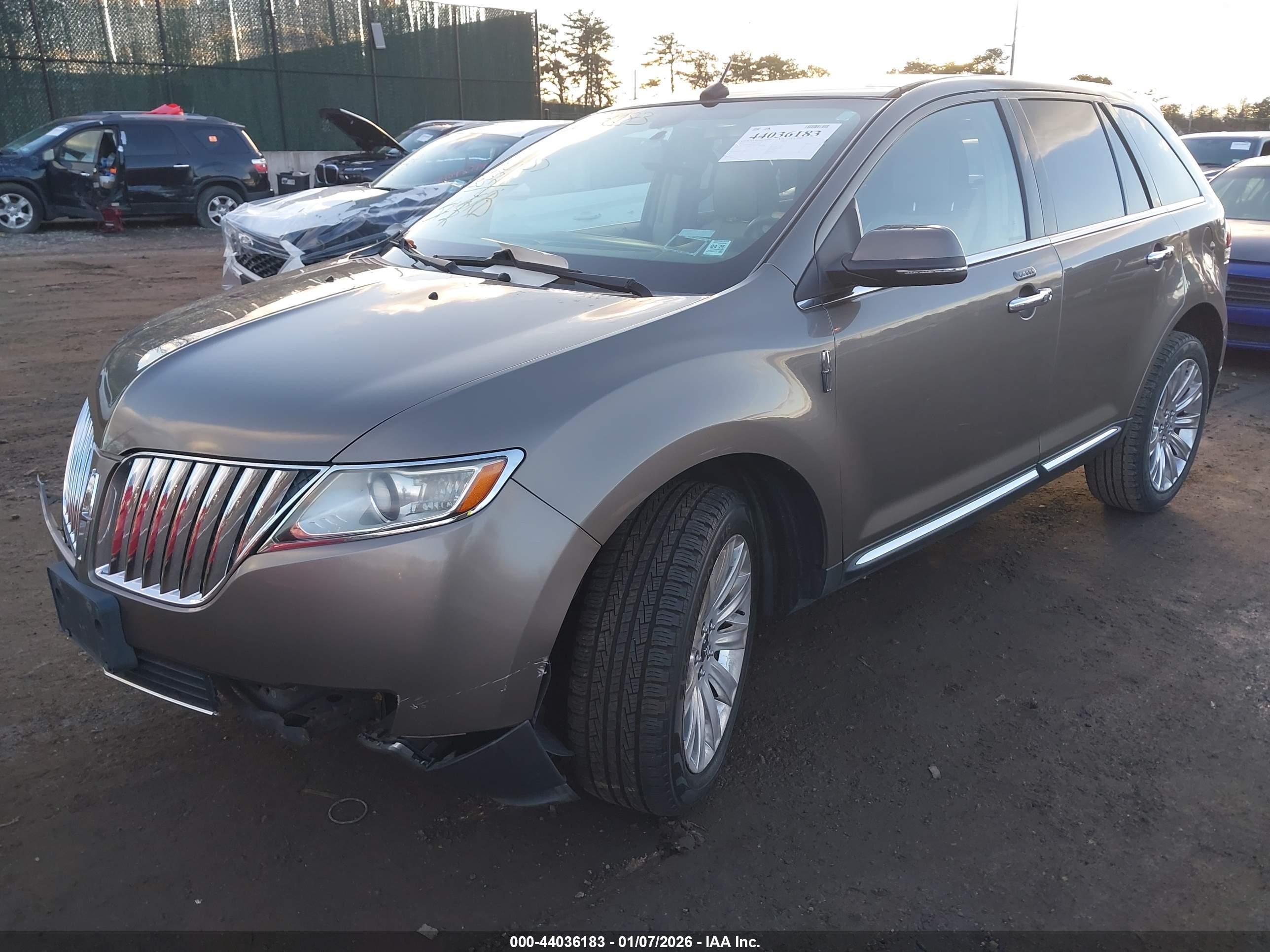 LINCOLN MKX image 2