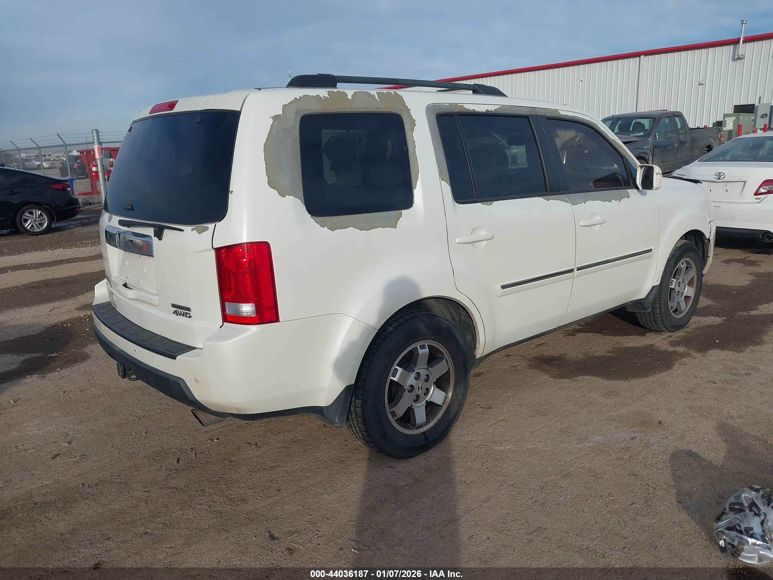 HONDA PILOT image 4