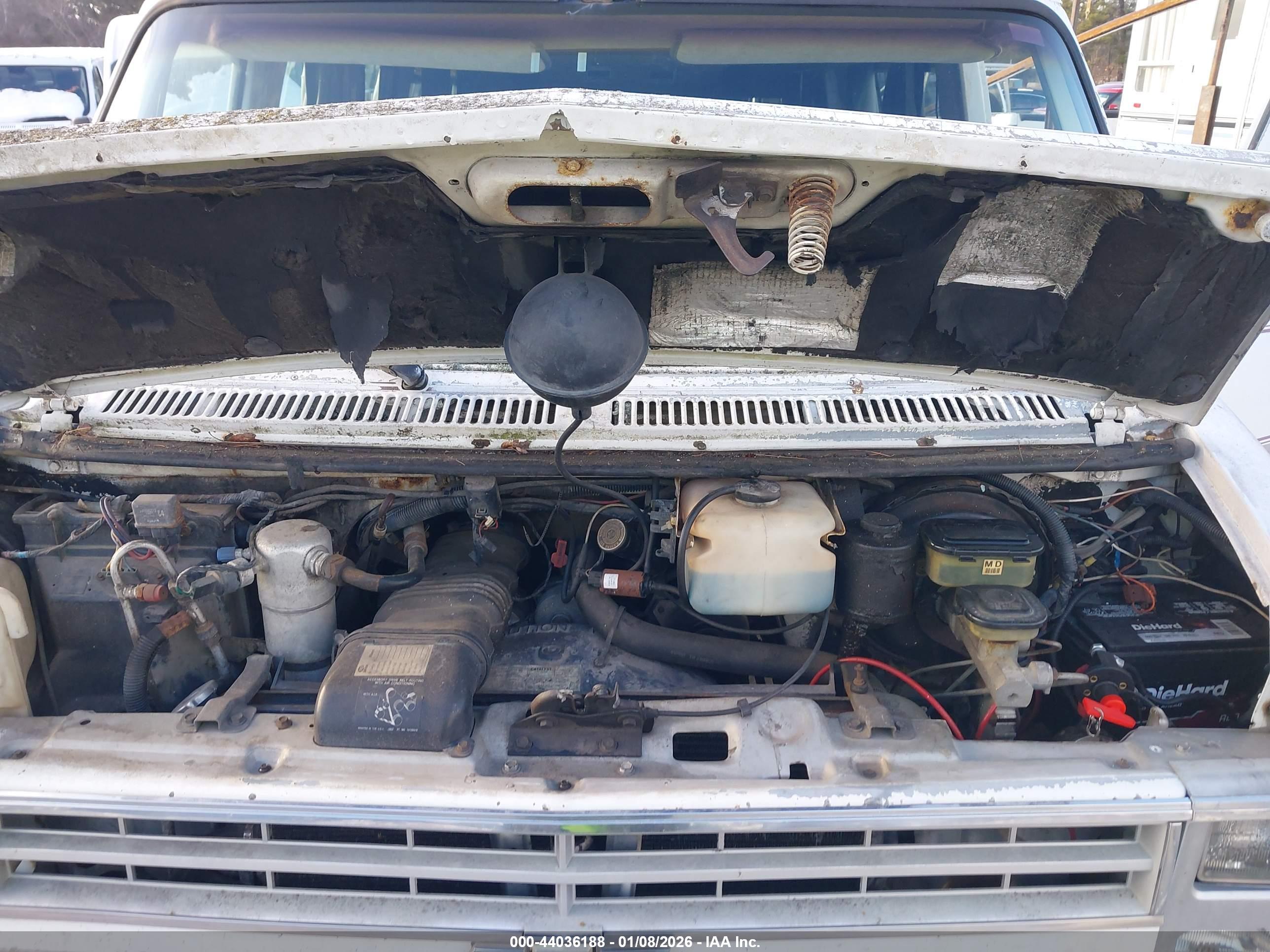 CHEVROLET G20 image 10