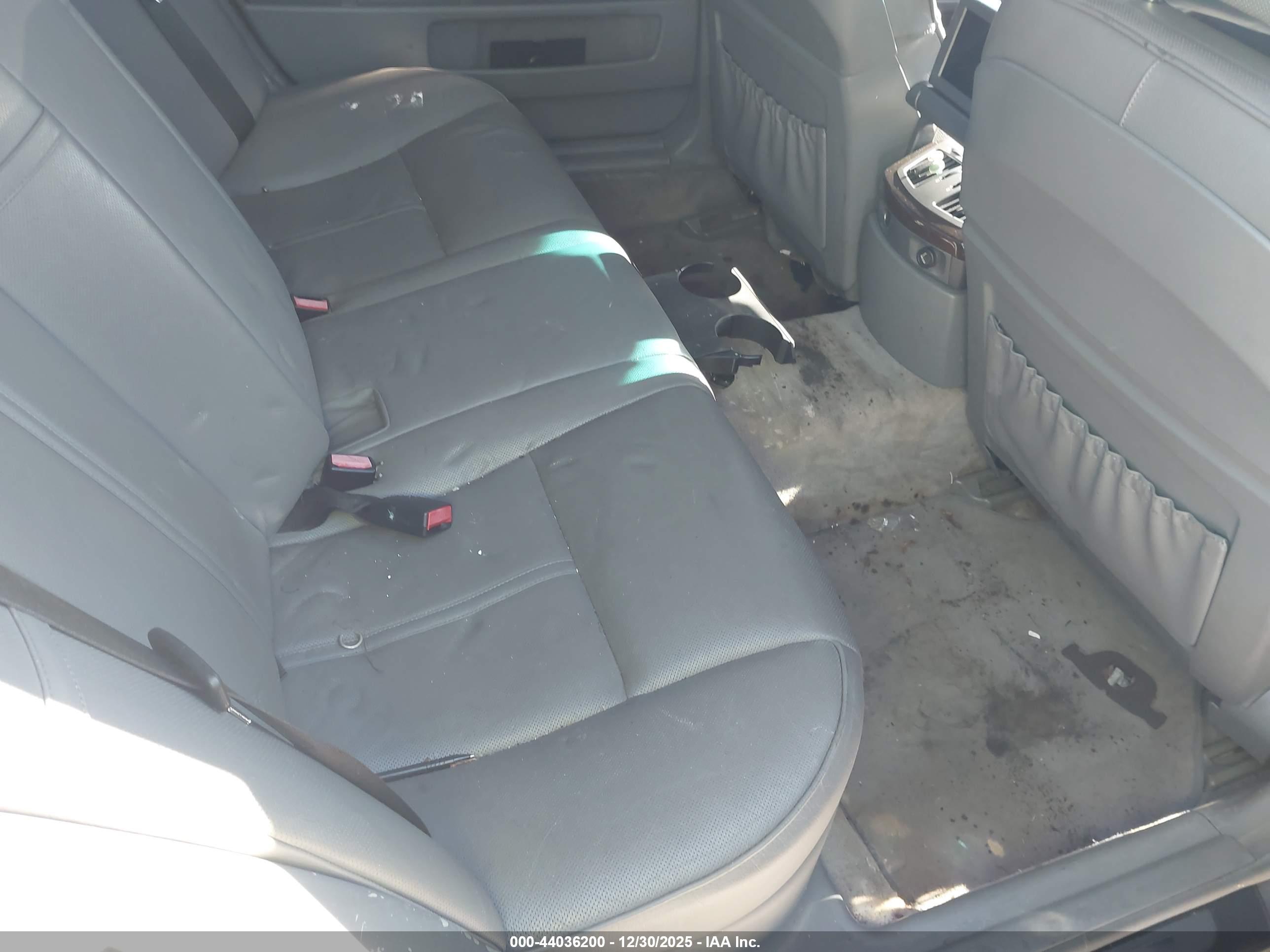 BMW 745LI image 8