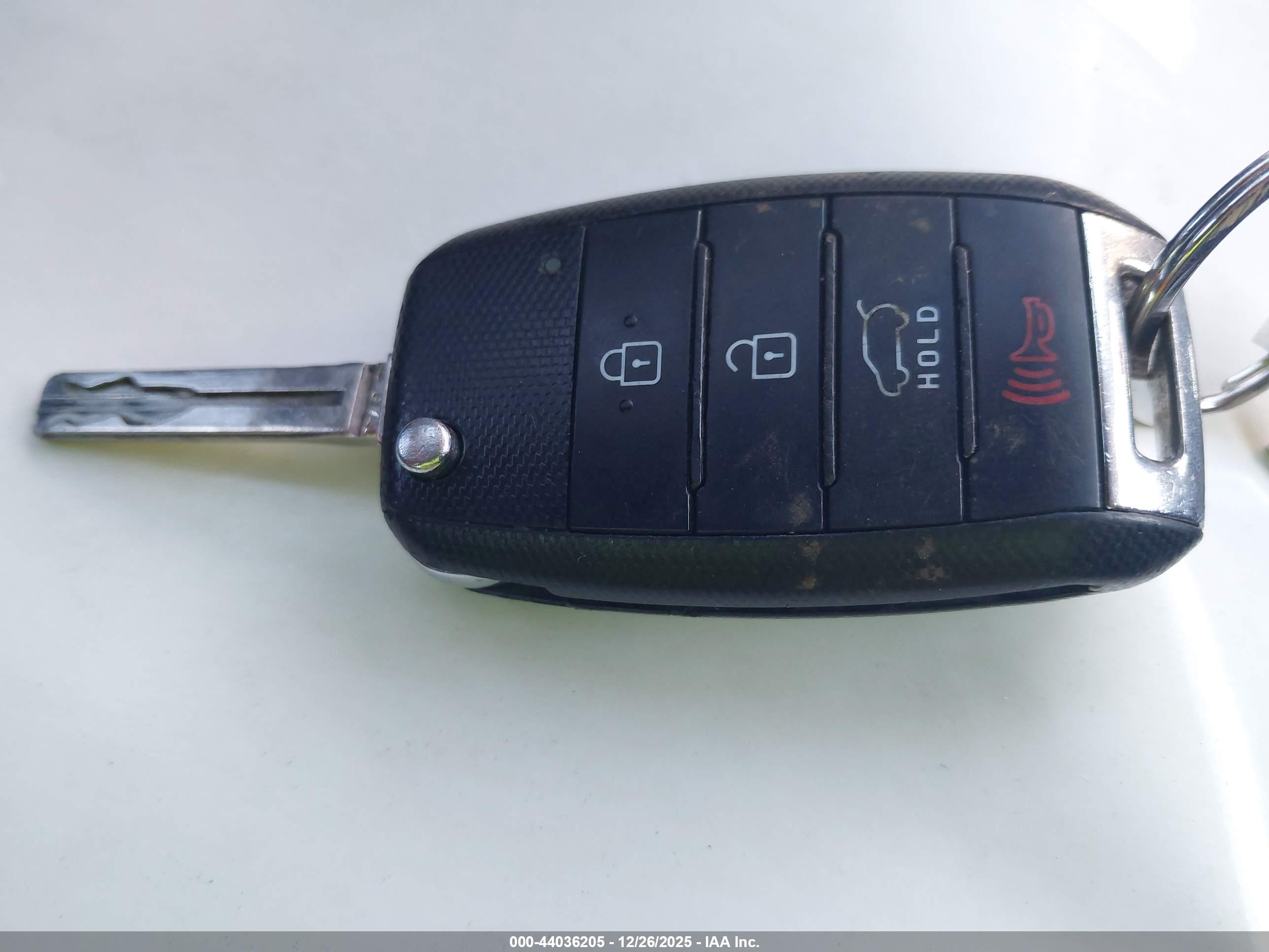 KIA SPORTAGE image 11