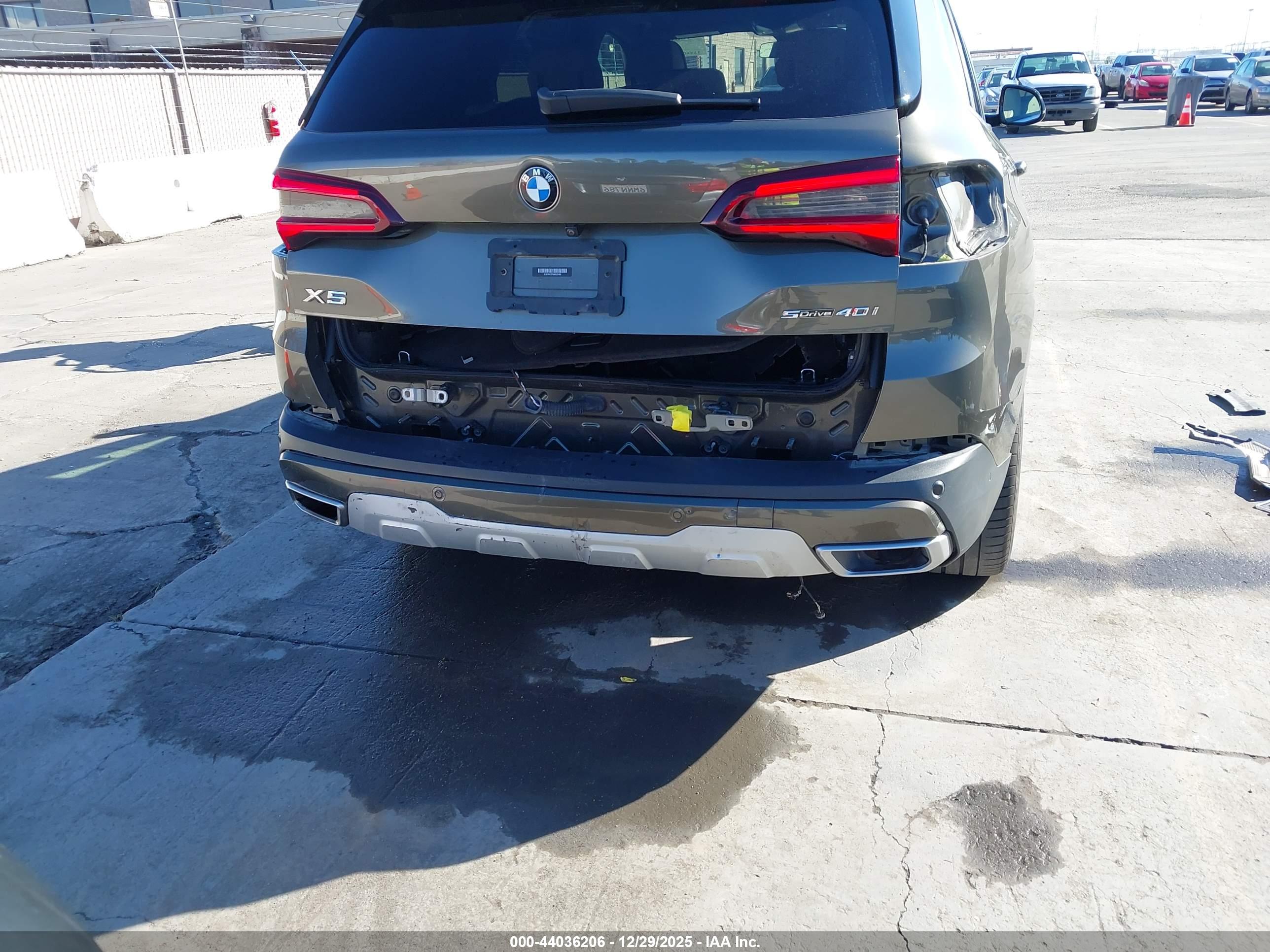 BMW X5 image 6