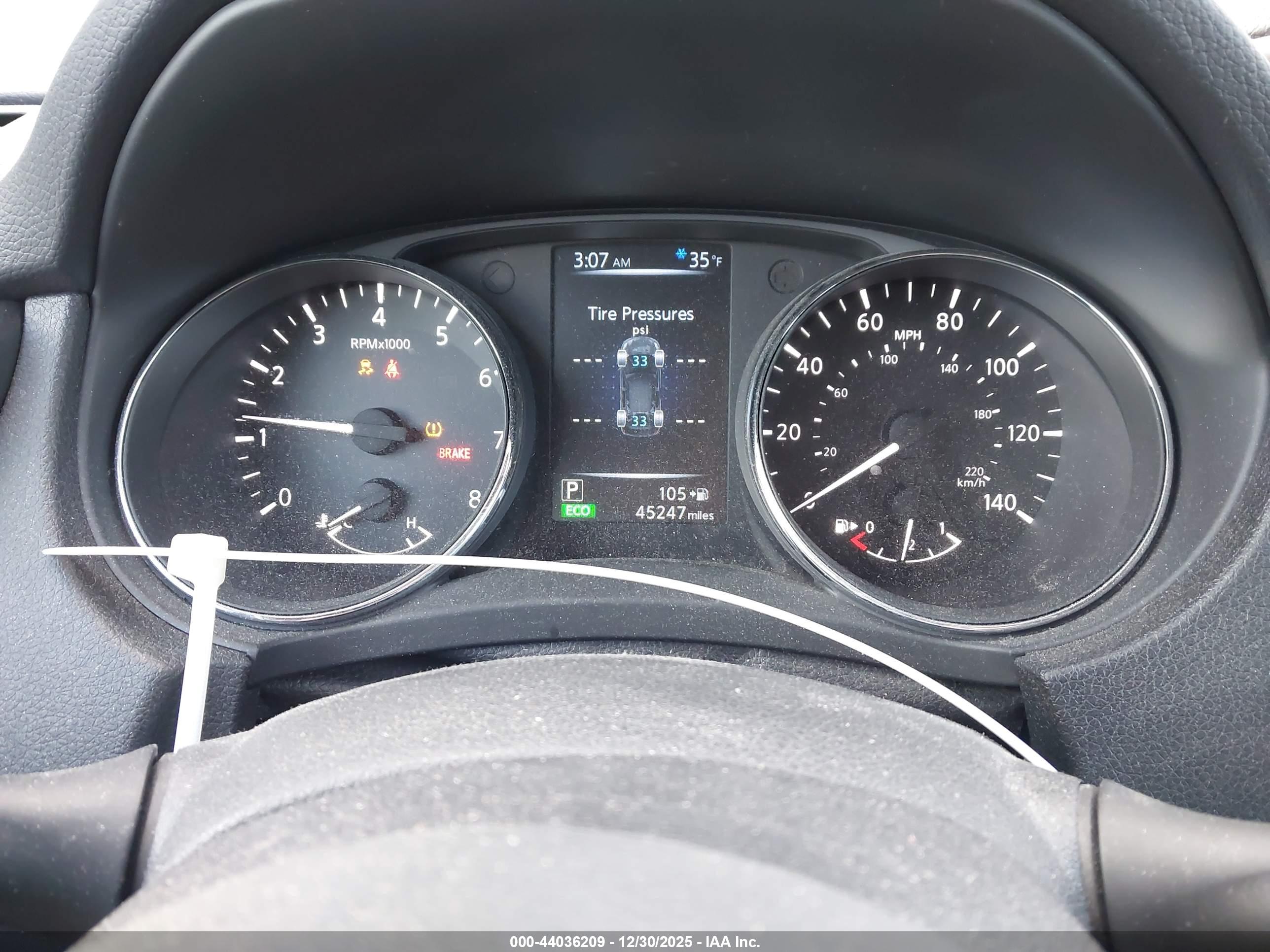 NISSAN ROGUE image 7