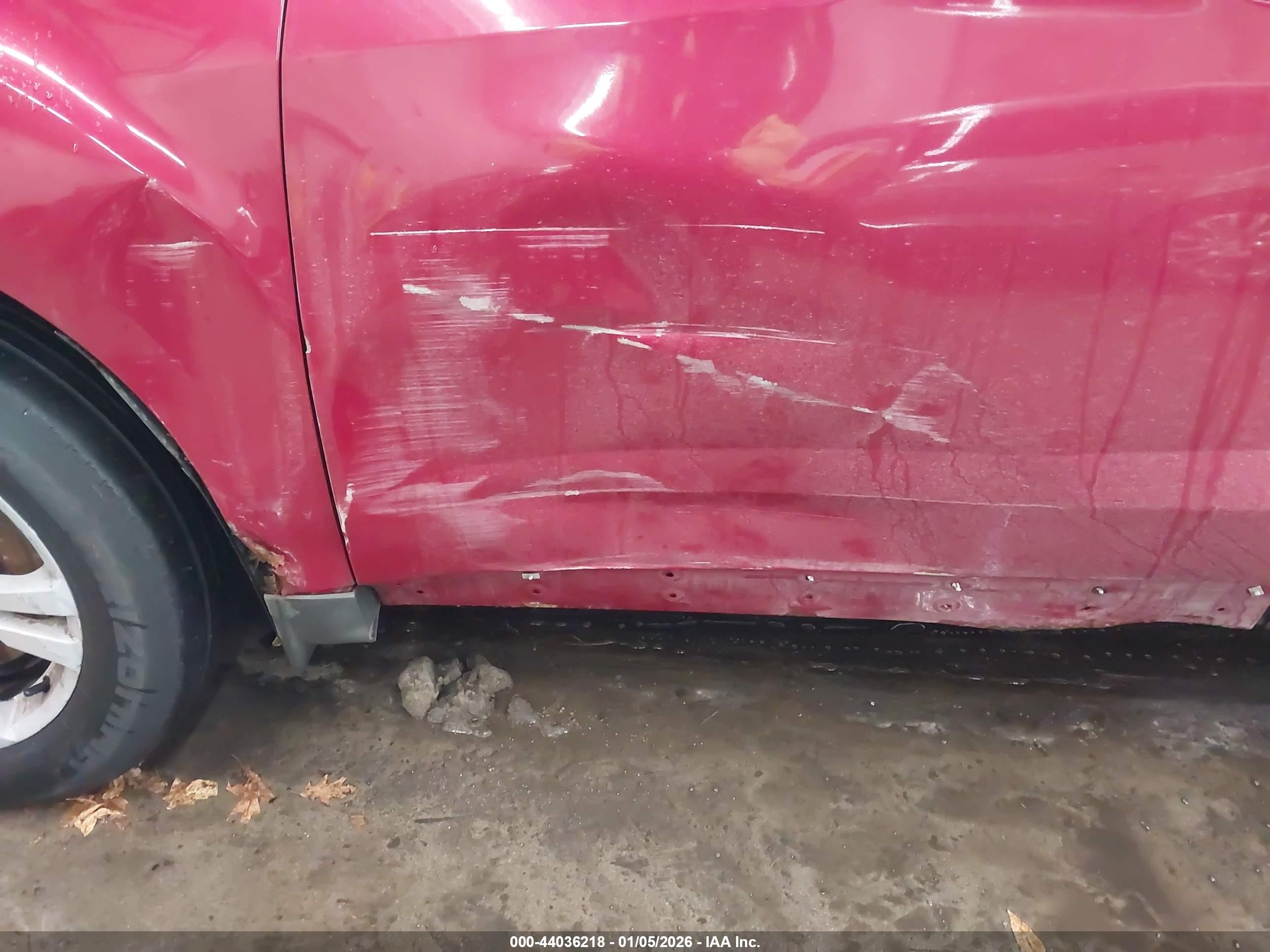 CHEVROLET EQUINOX image 6