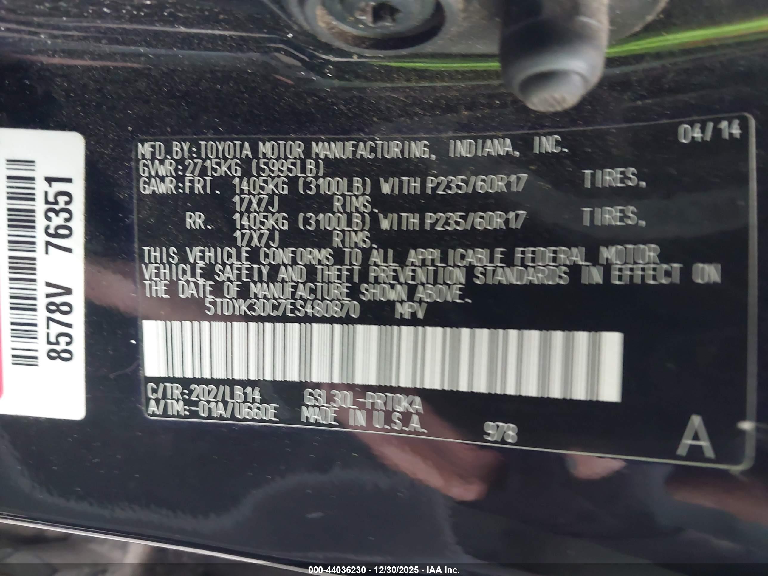 TOYOTA SIENNA image 9