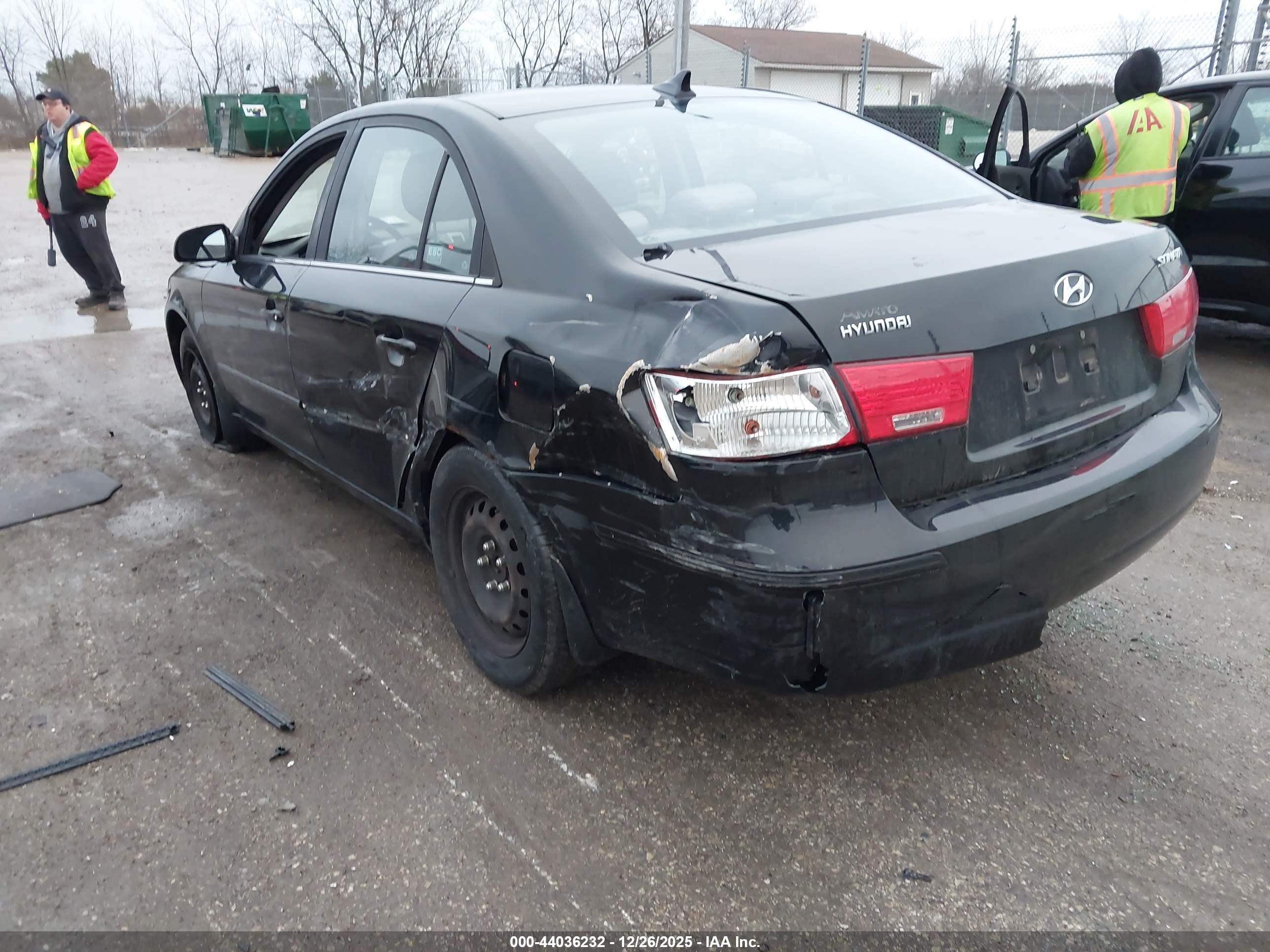 HYUNDAI SONATA image 3