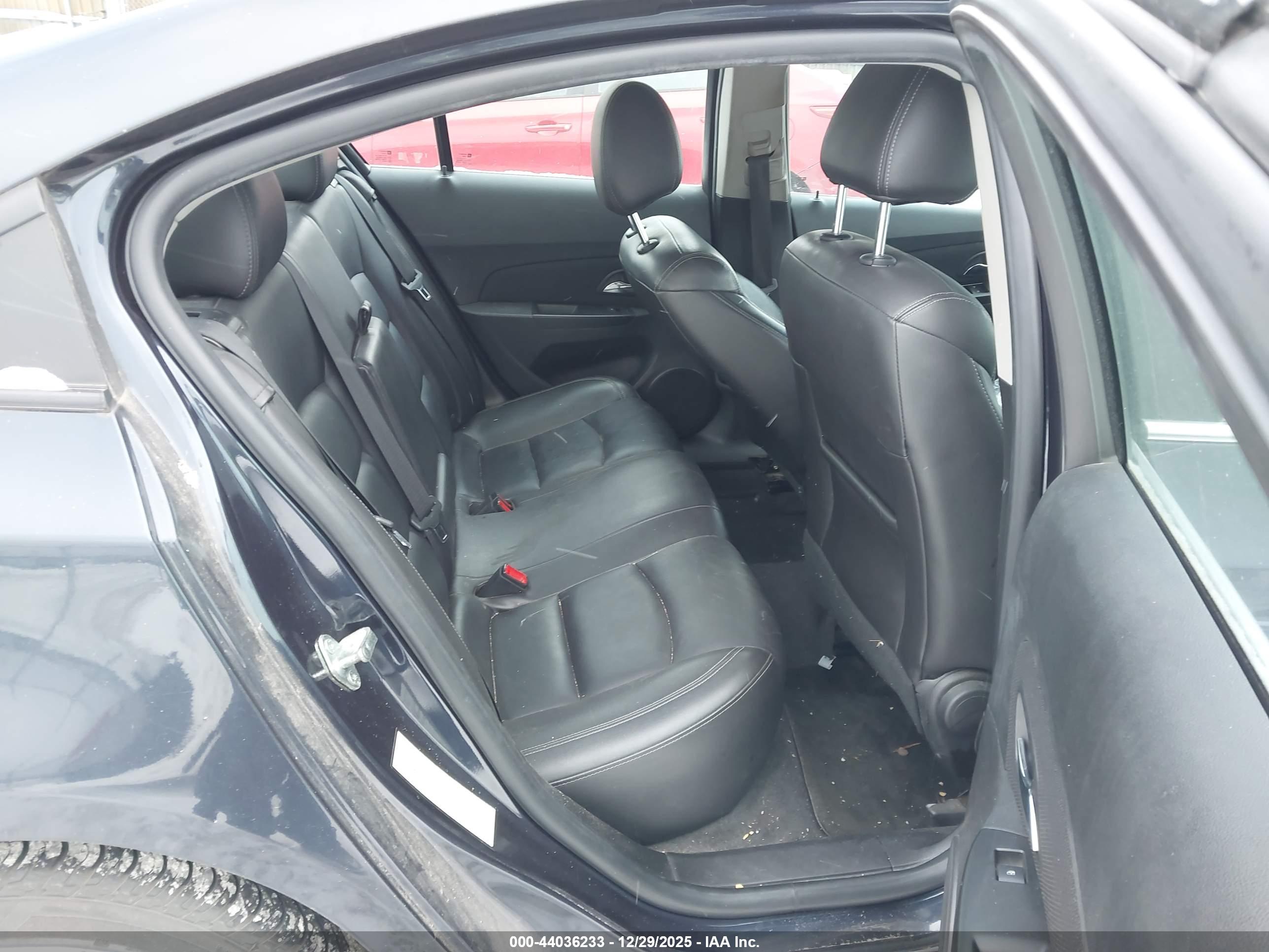 CHEVROLET CRUZE image 8