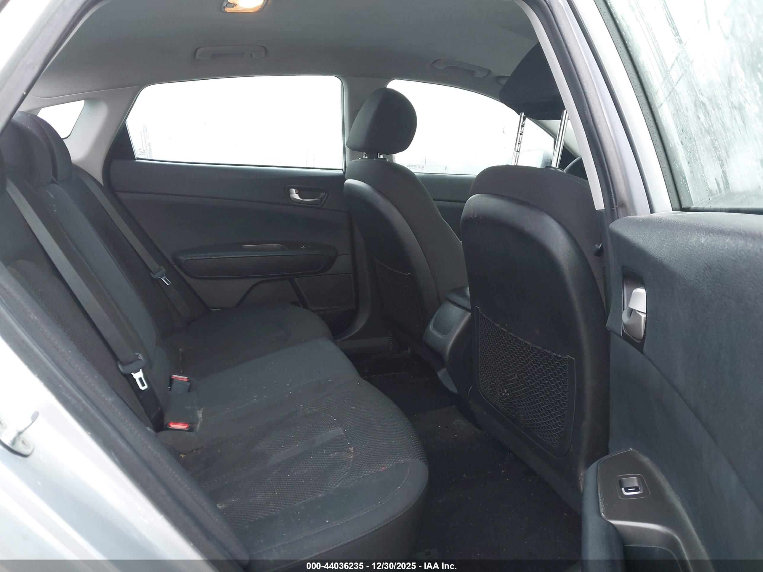 KIA OPTIMA image 8