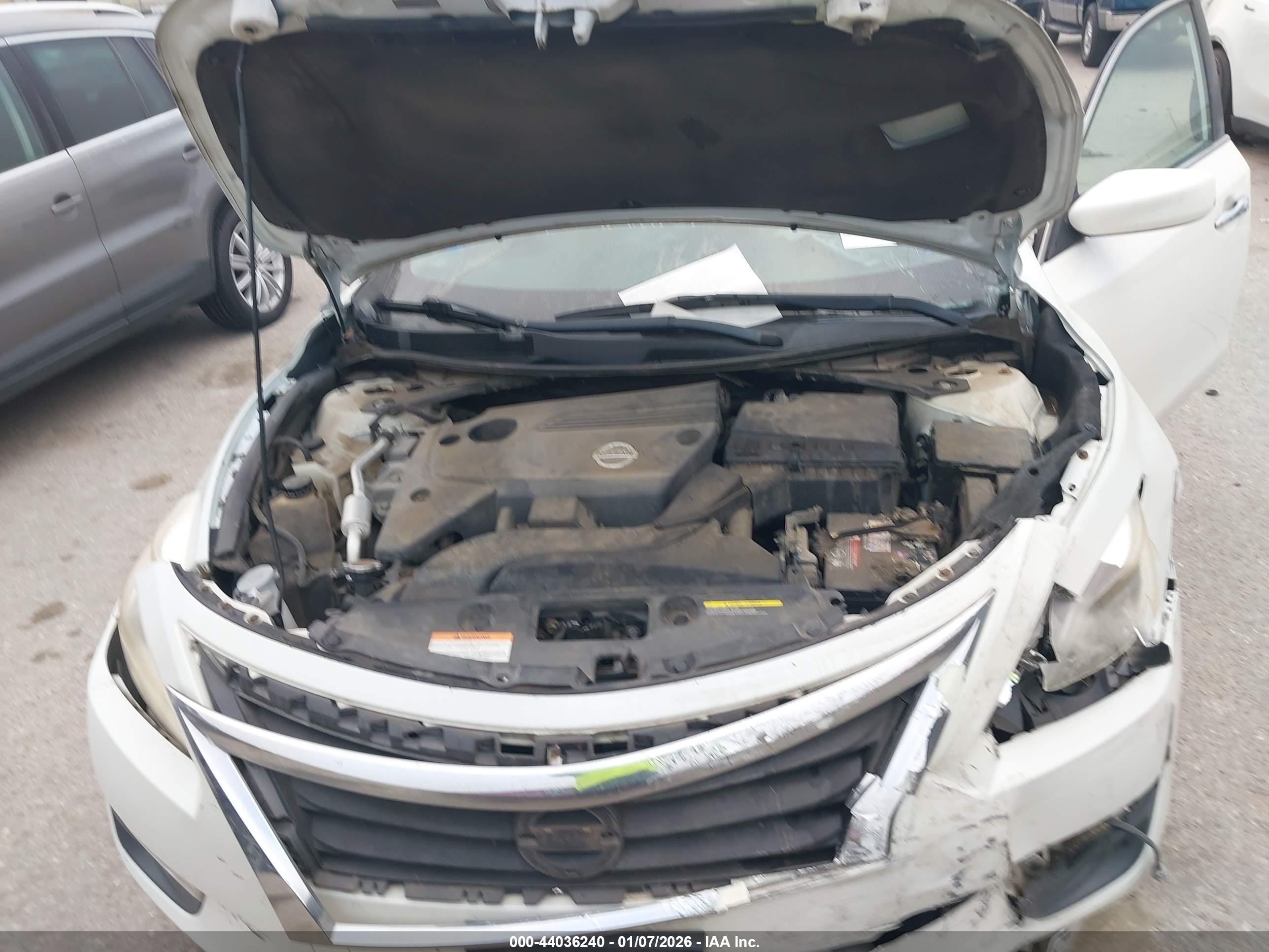 NISSAN ALTIMA image 10