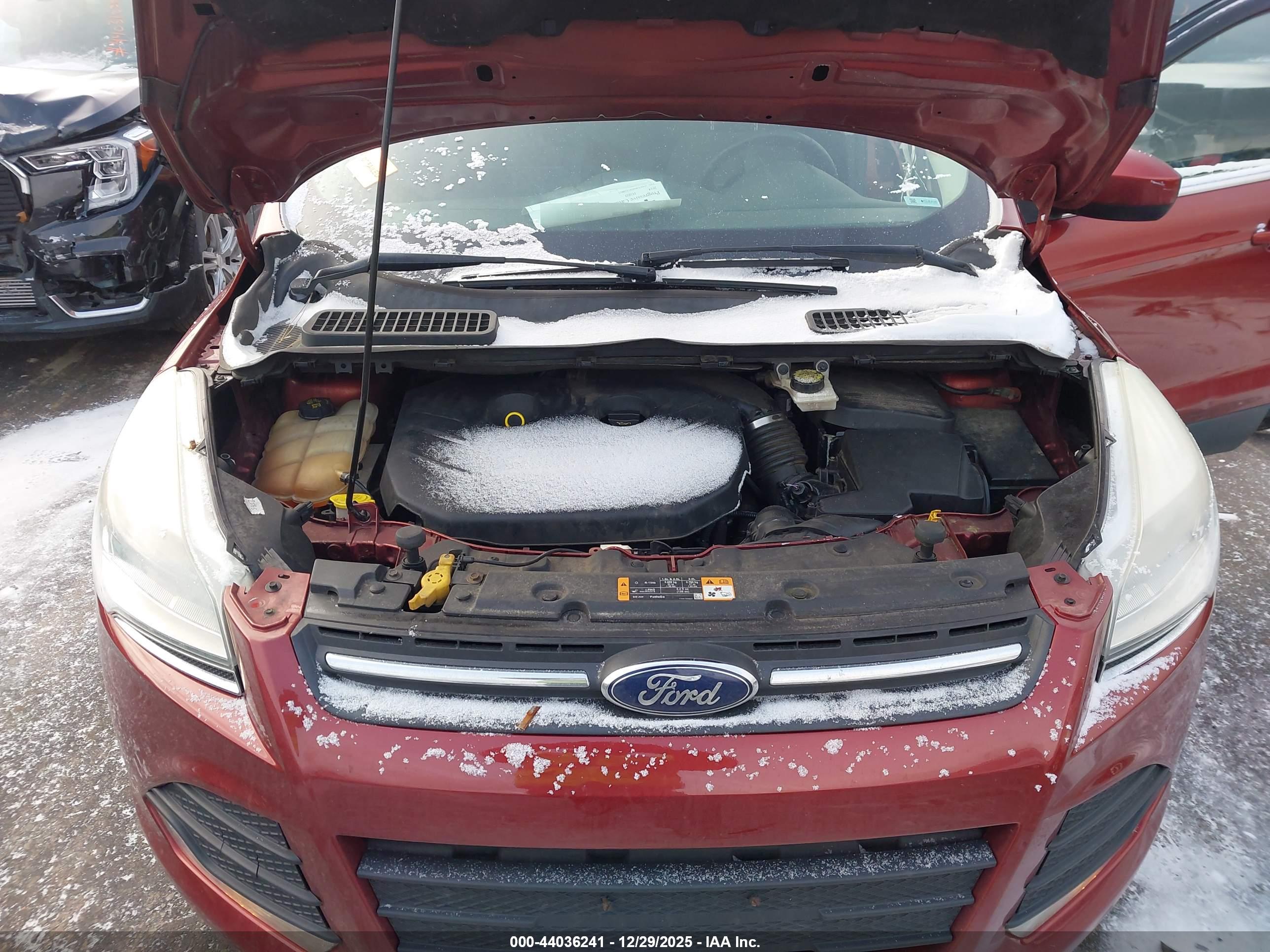 FORD ESCAPE image 10