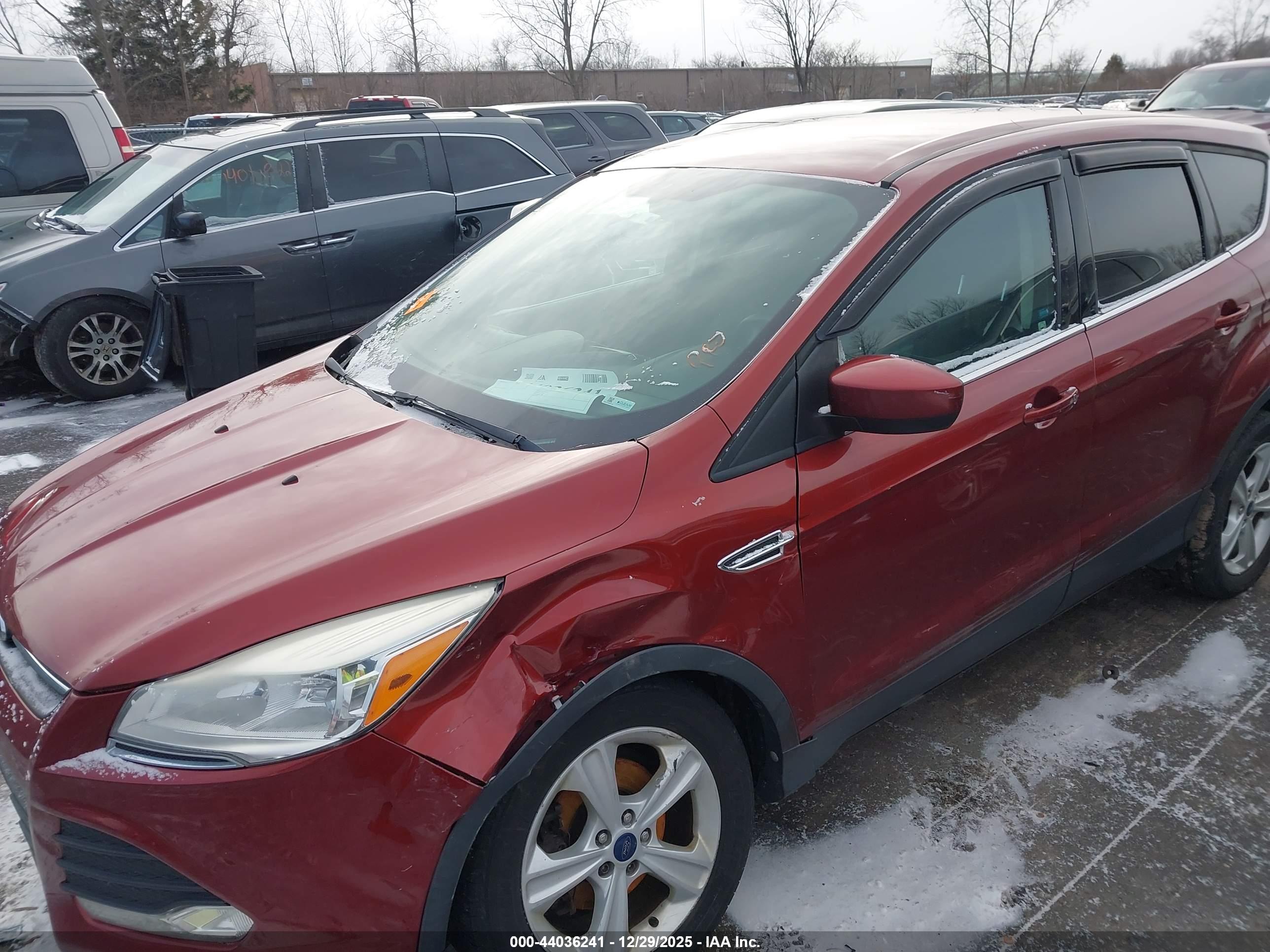 FORD ESCAPE image 6