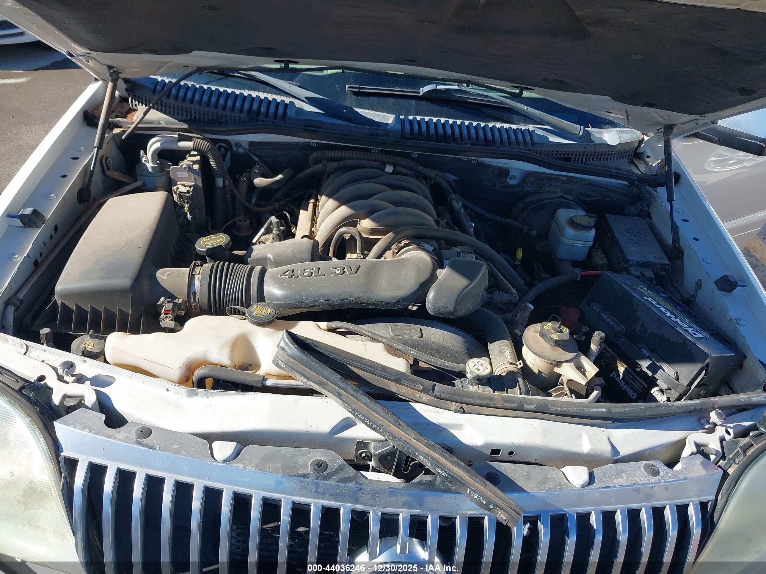 MERCURY MOUNTAINEER image 10