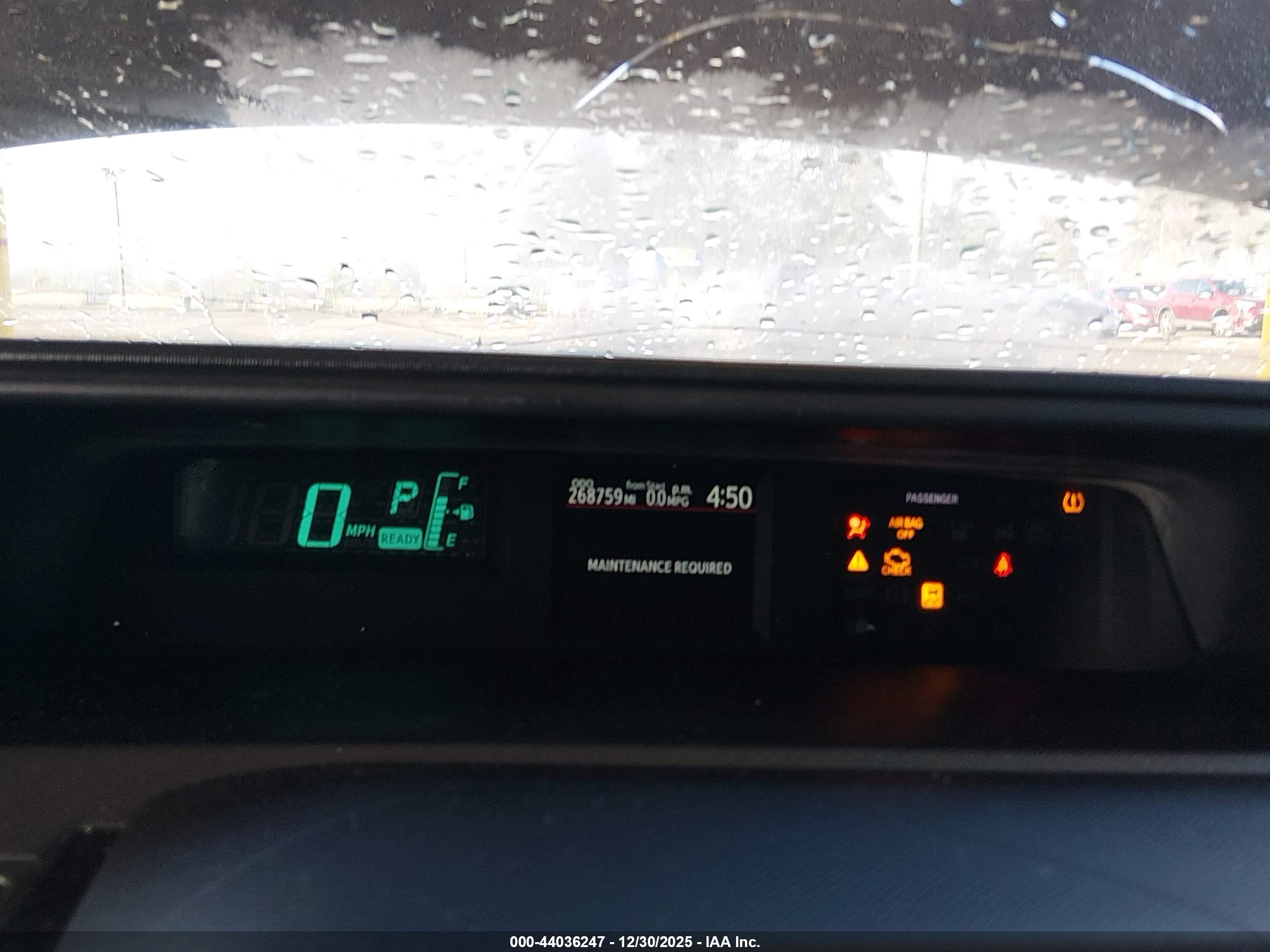 TOYOTA PRIUS image 7