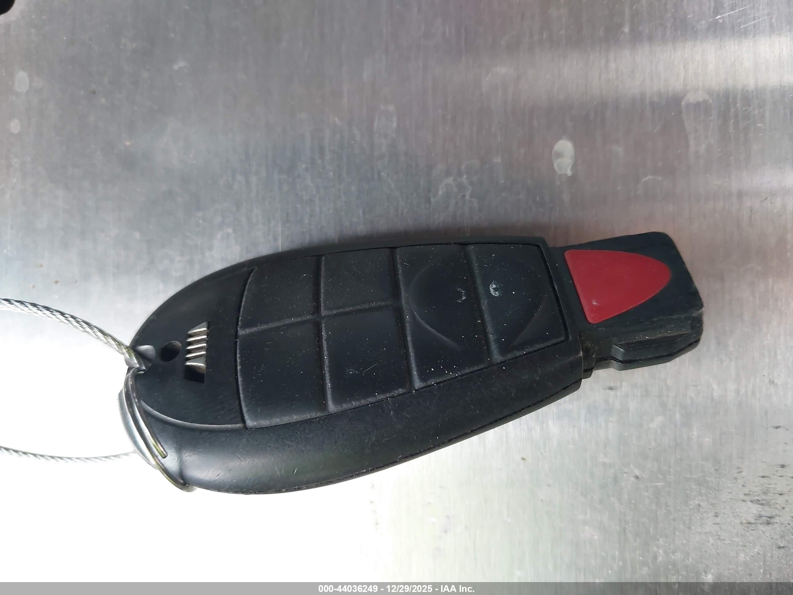 JEEP CHEROKEE image 11
