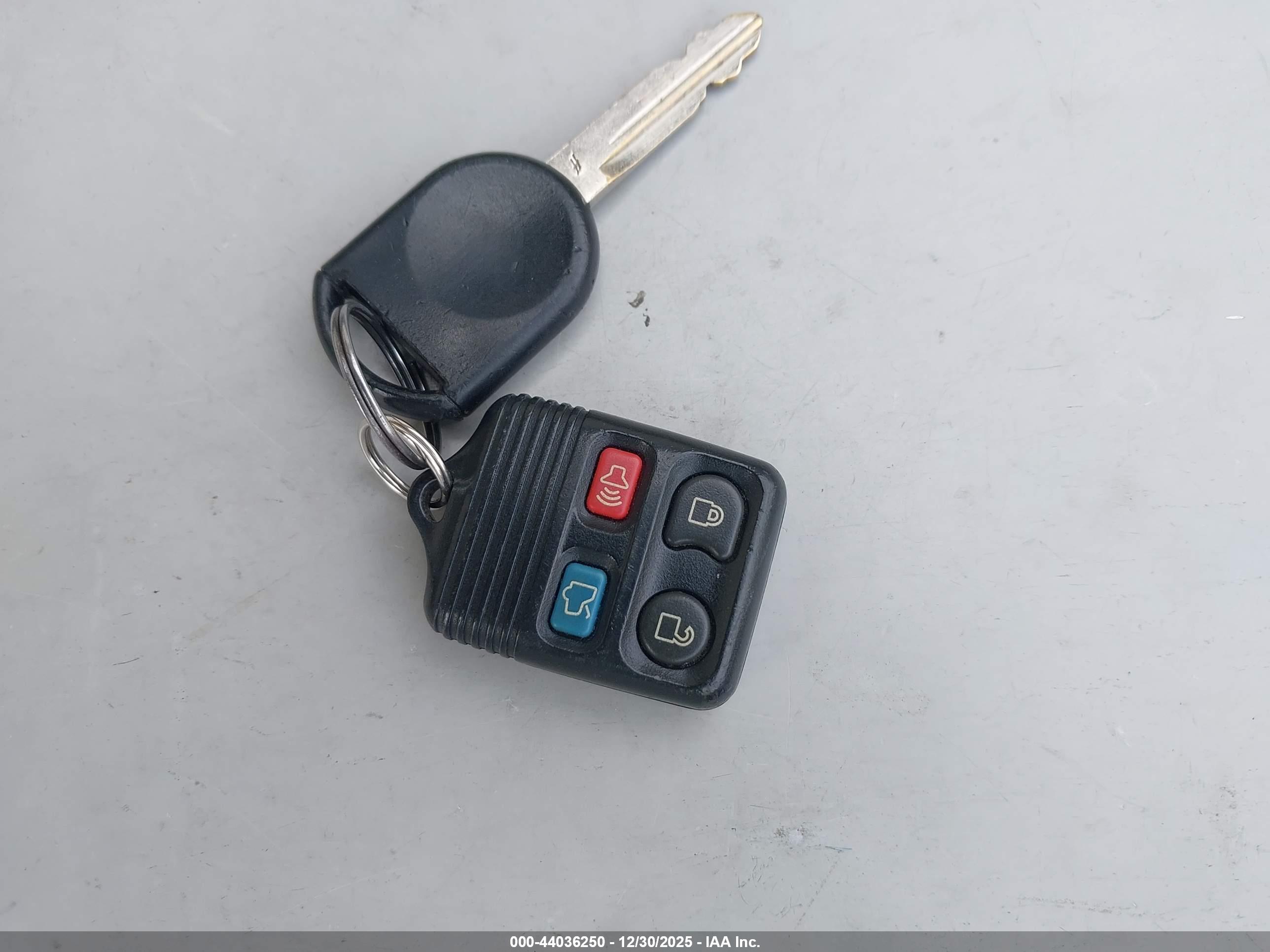 FORD FOCUS image 11
