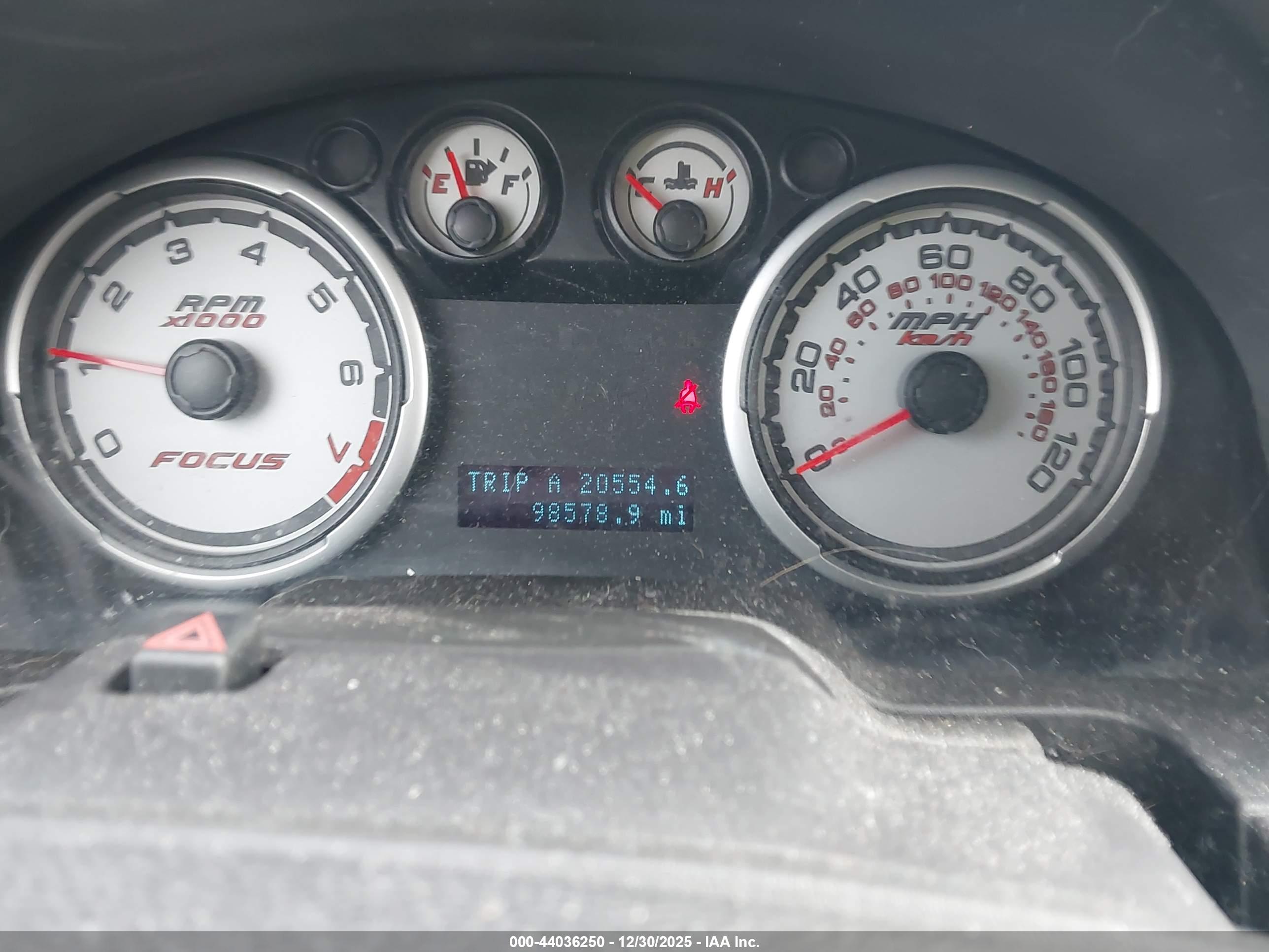 FORD FOCUS image 7