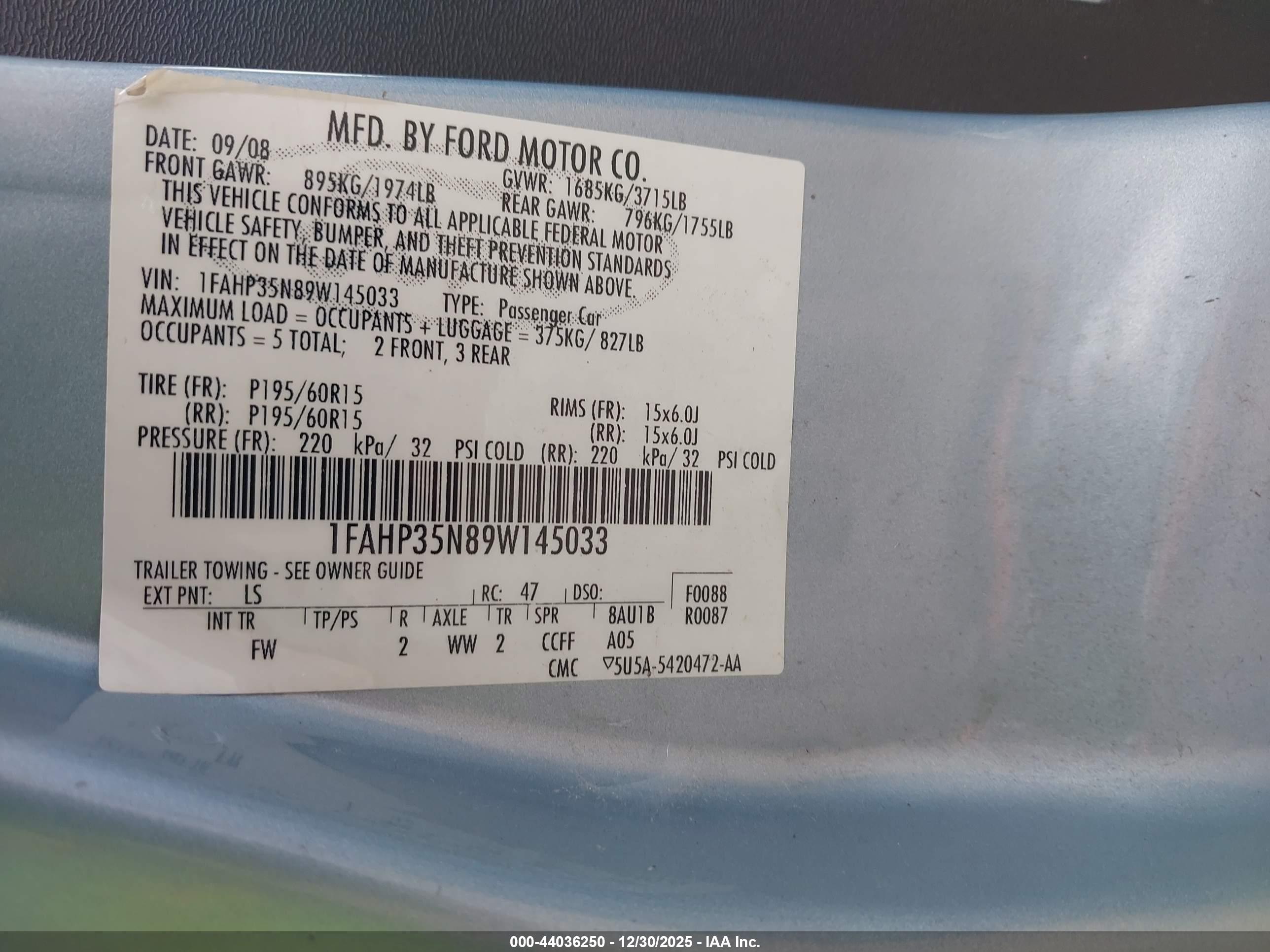 FORD FOCUS image 9