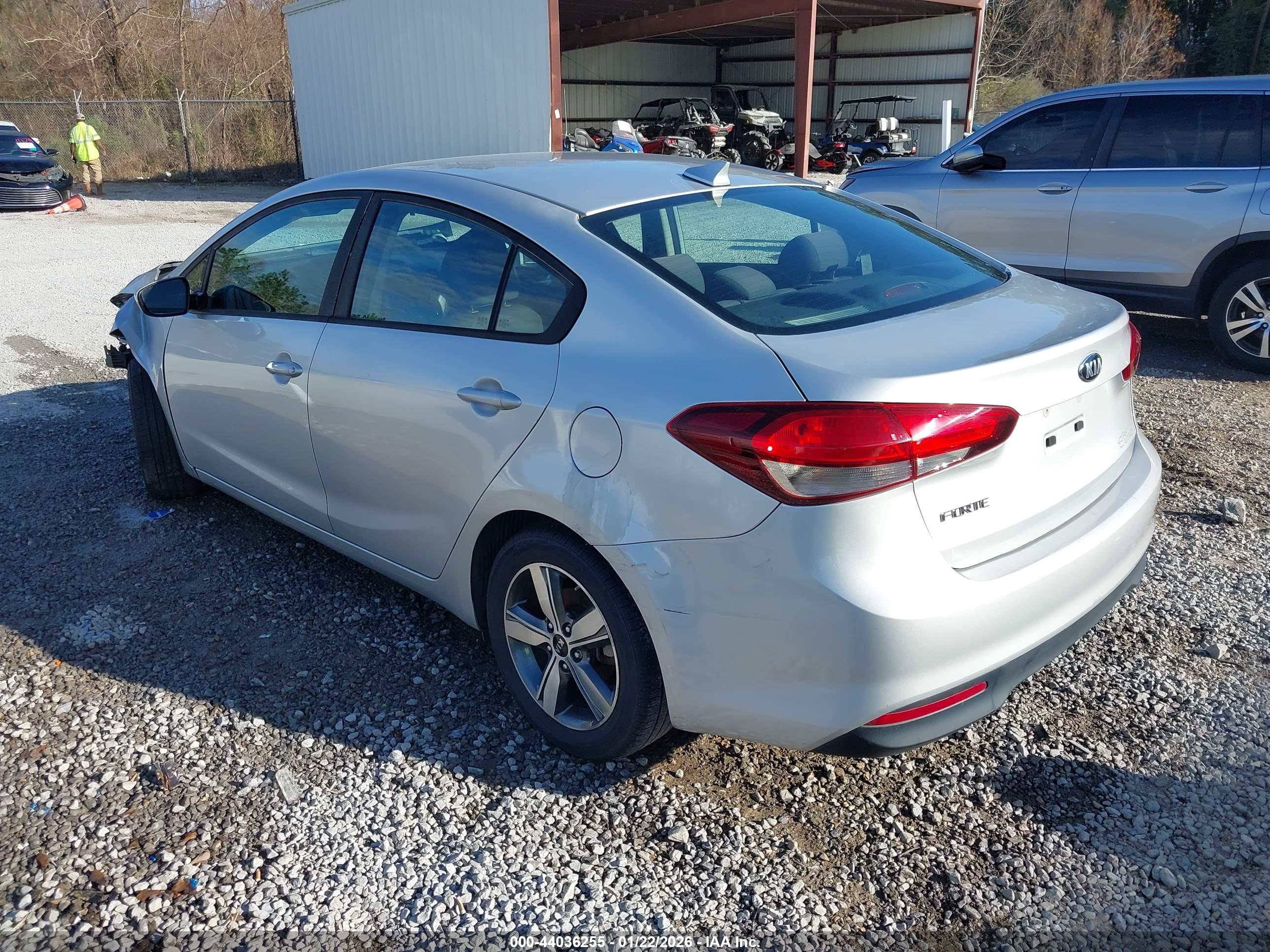 KIA FORTE image 3