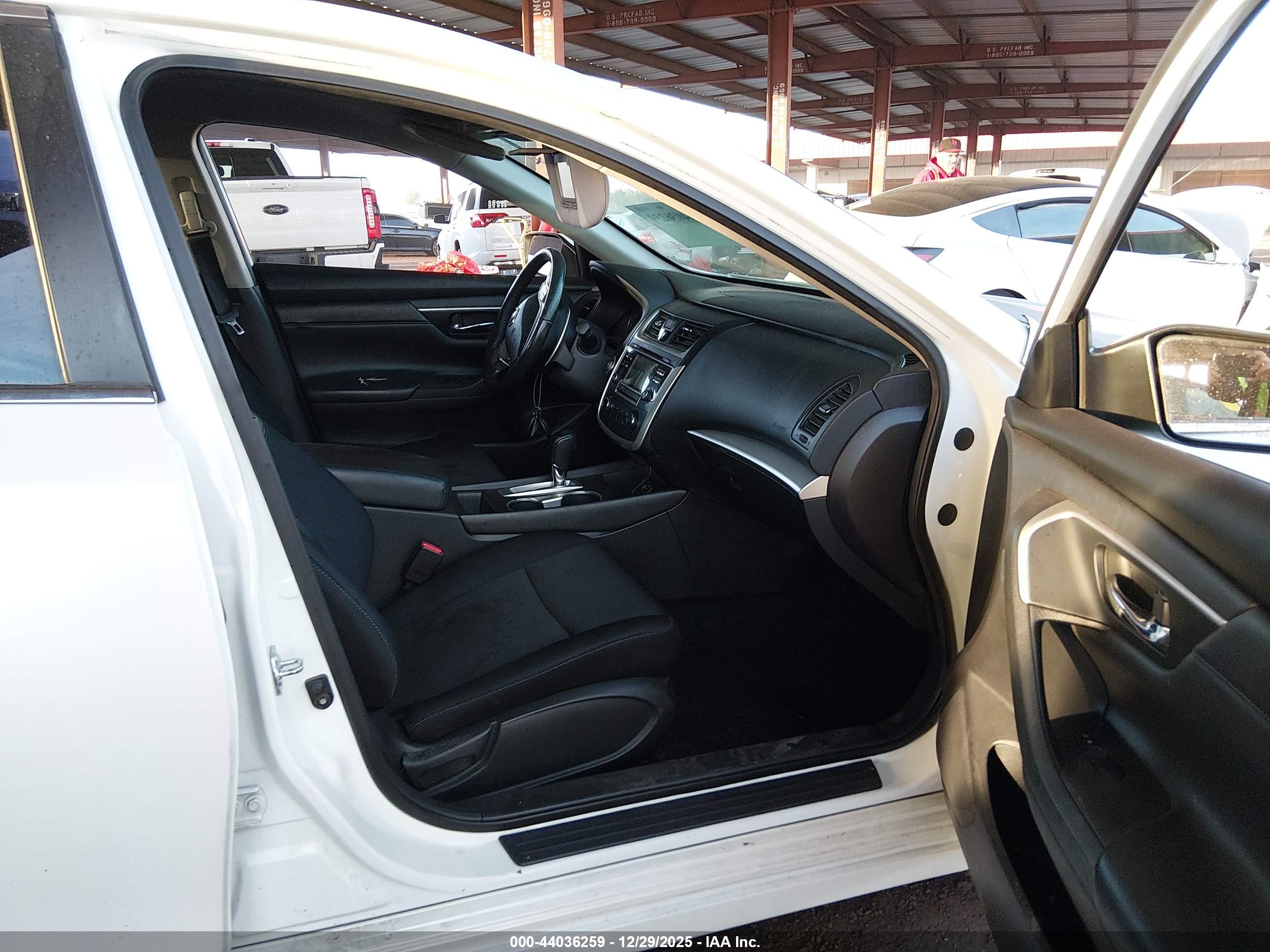 NISSAN ALTIMA image 5