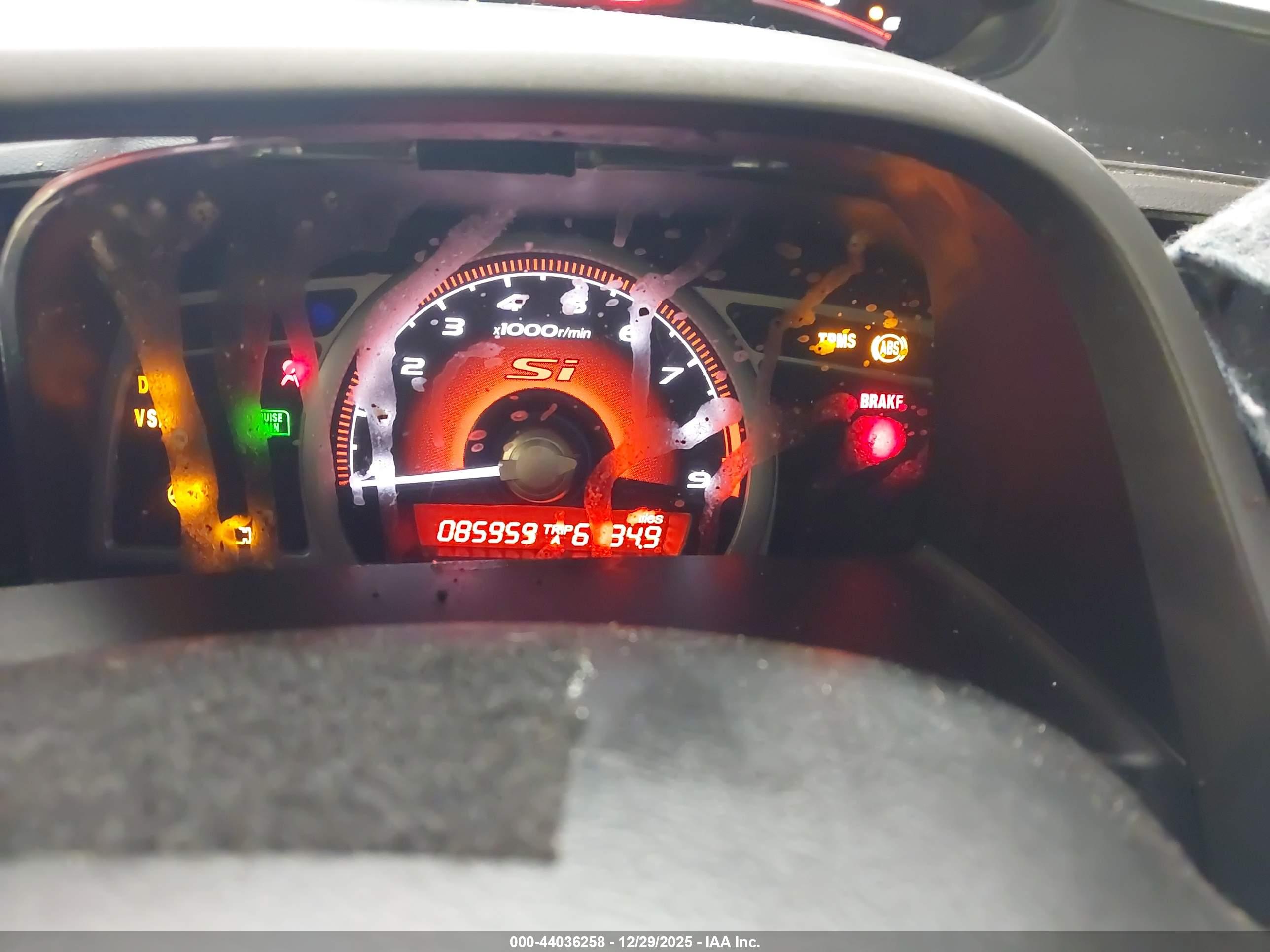 HONDA CIVIC image 7