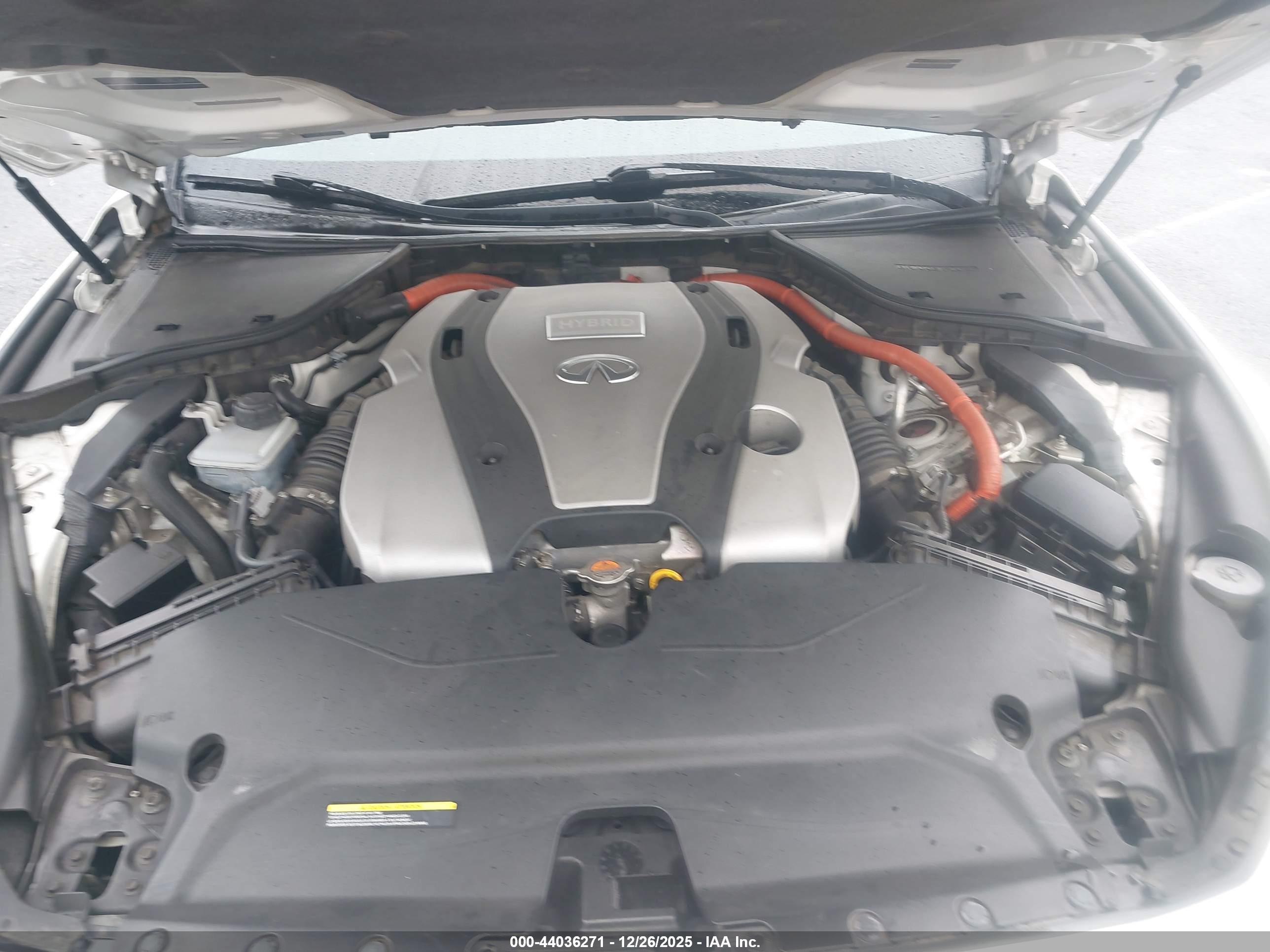 INFINITI Q50 image 10