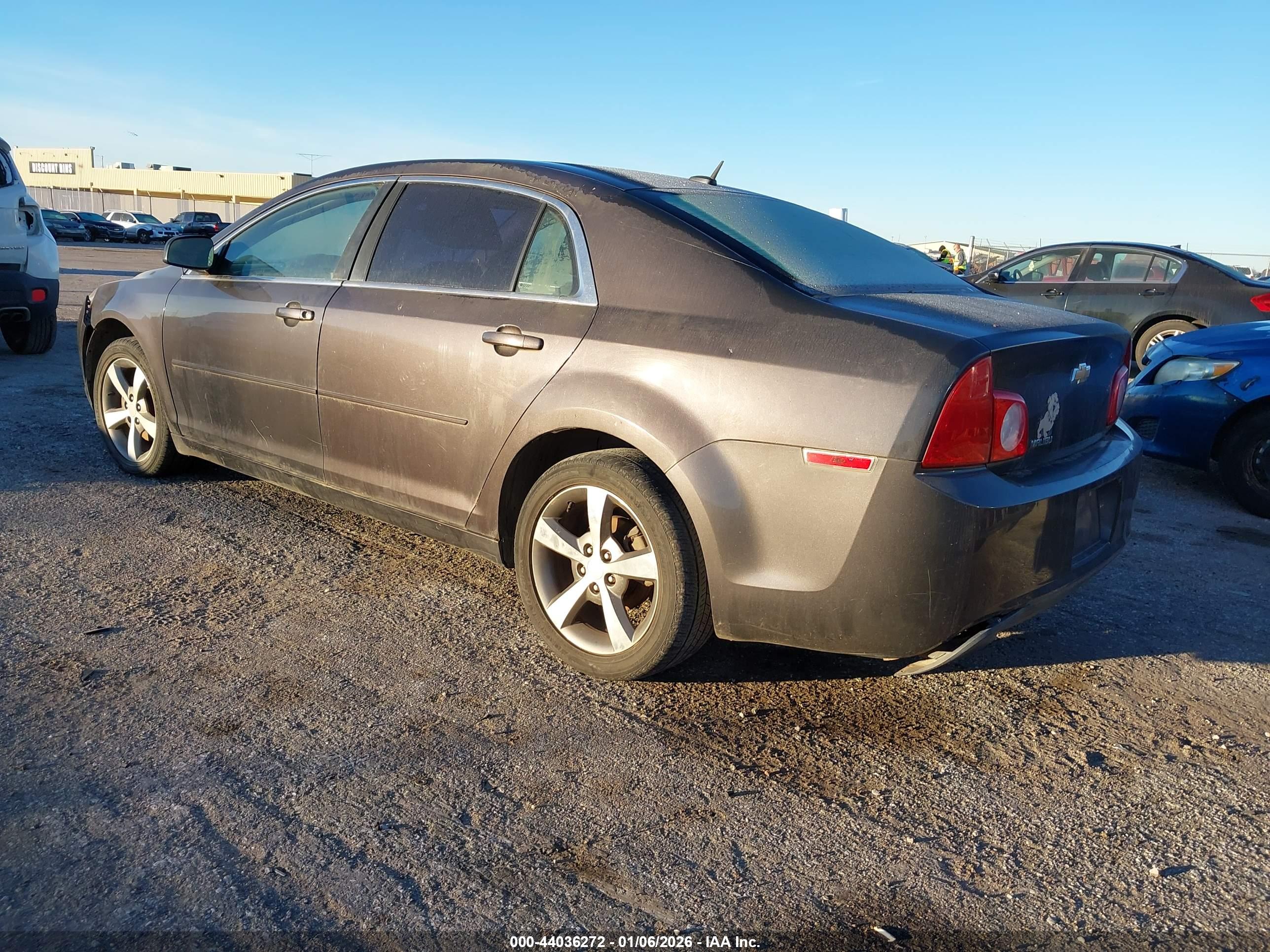 CHEVROLET MALIBU image 3