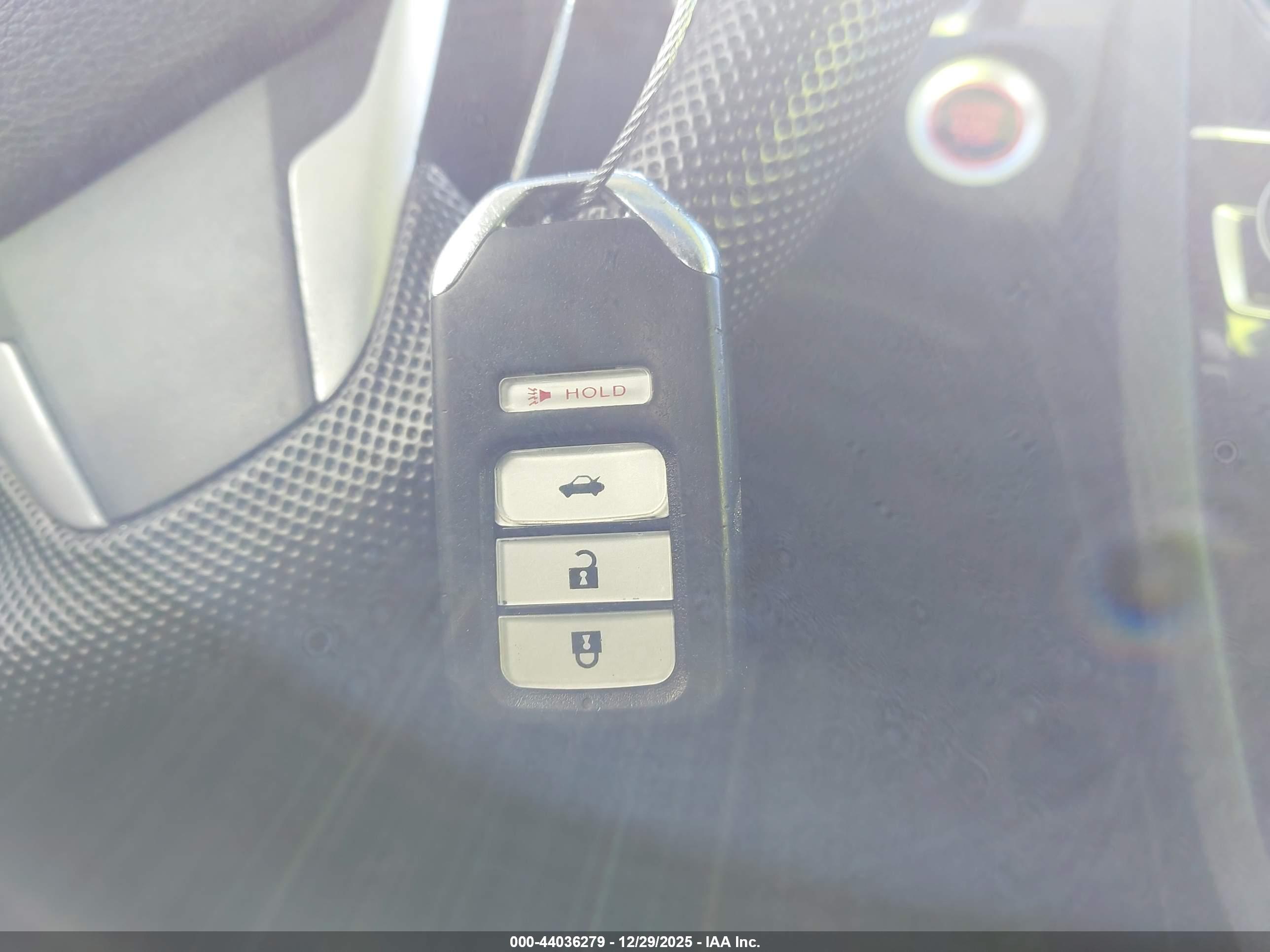 HONDA CIVIC image 11