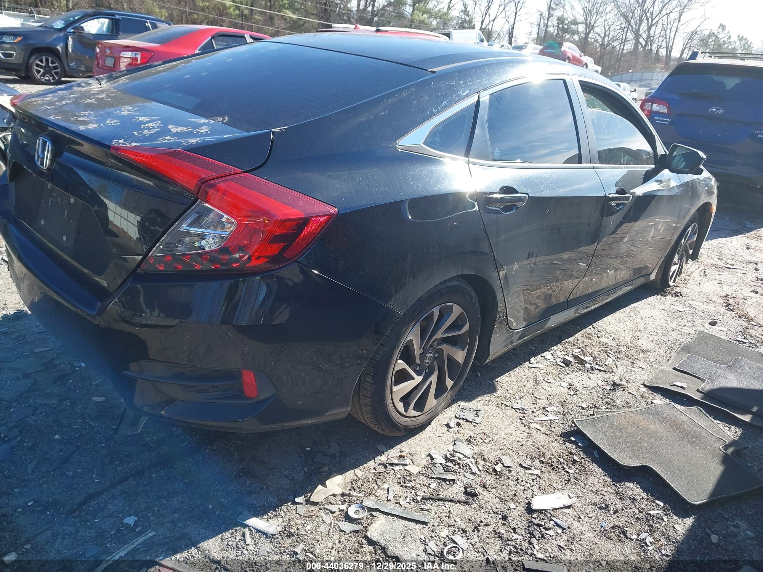 HONDA CIVIC image 4