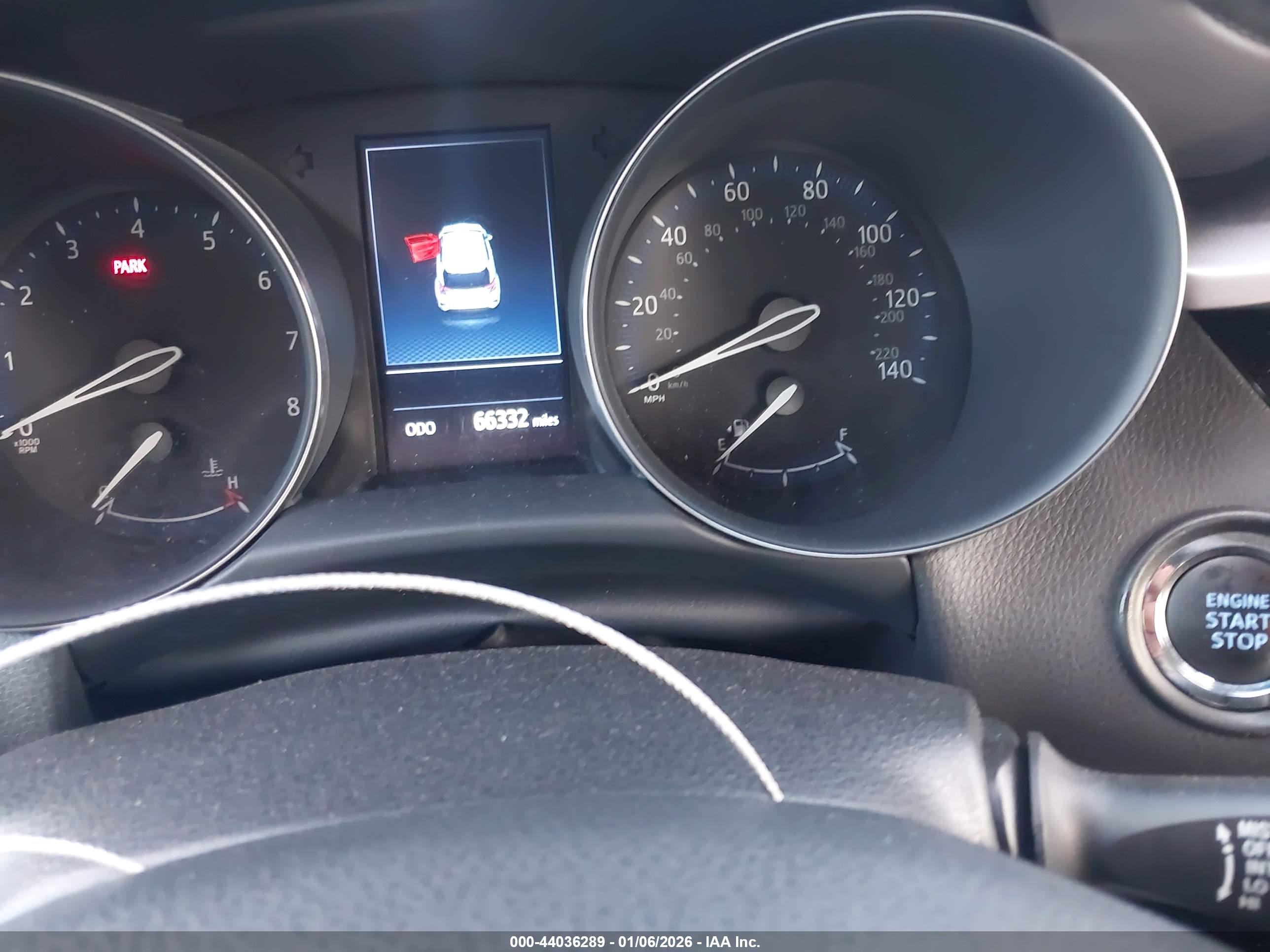 TOYOTA C-HR image 7