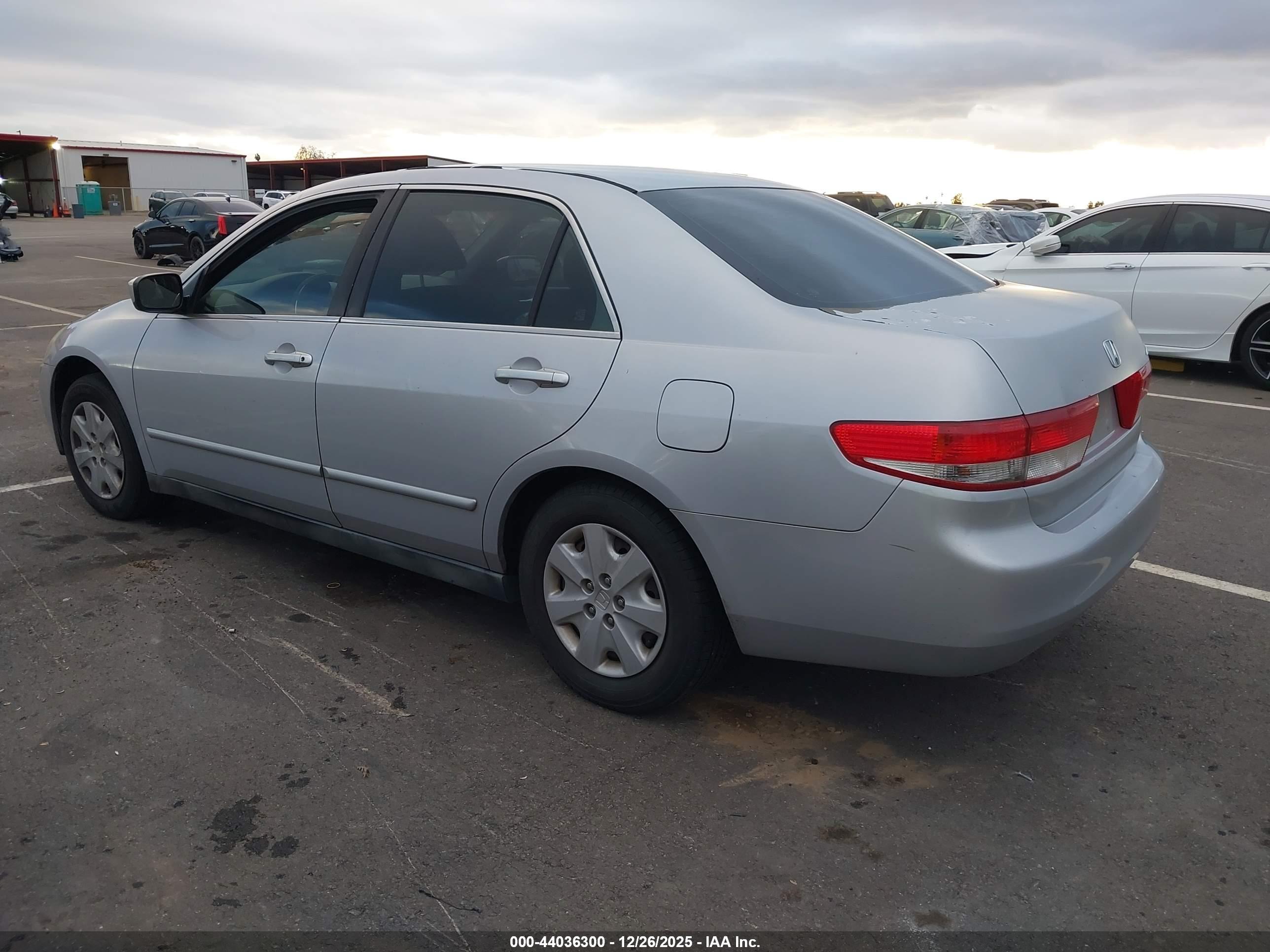 HONDA ACCORD image 3