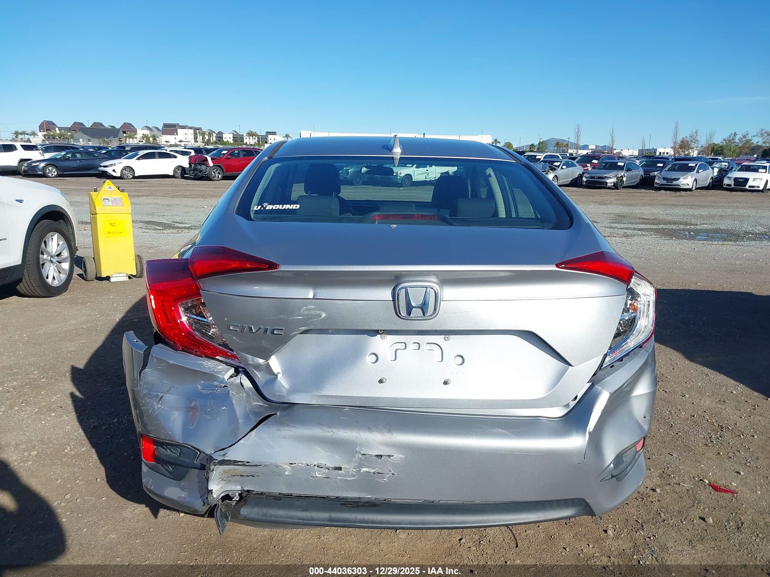 HONDA CIVIC image 6