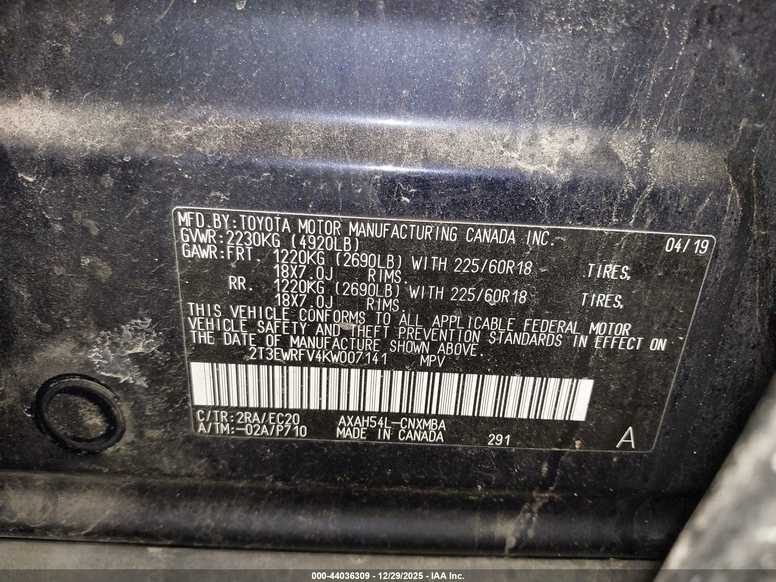 TOYOTA RAV4 image 9