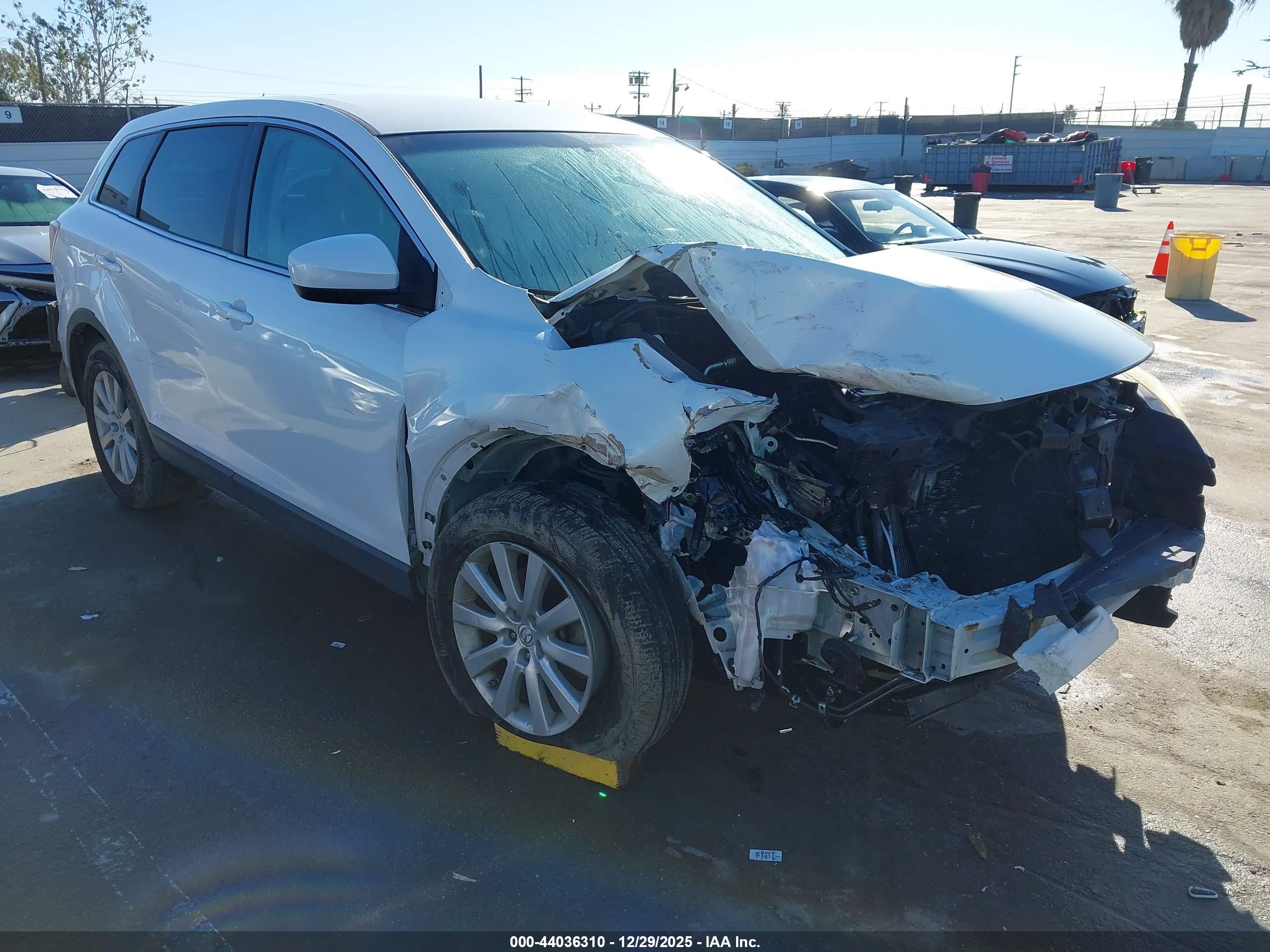 MAZDA CX-9 image 6