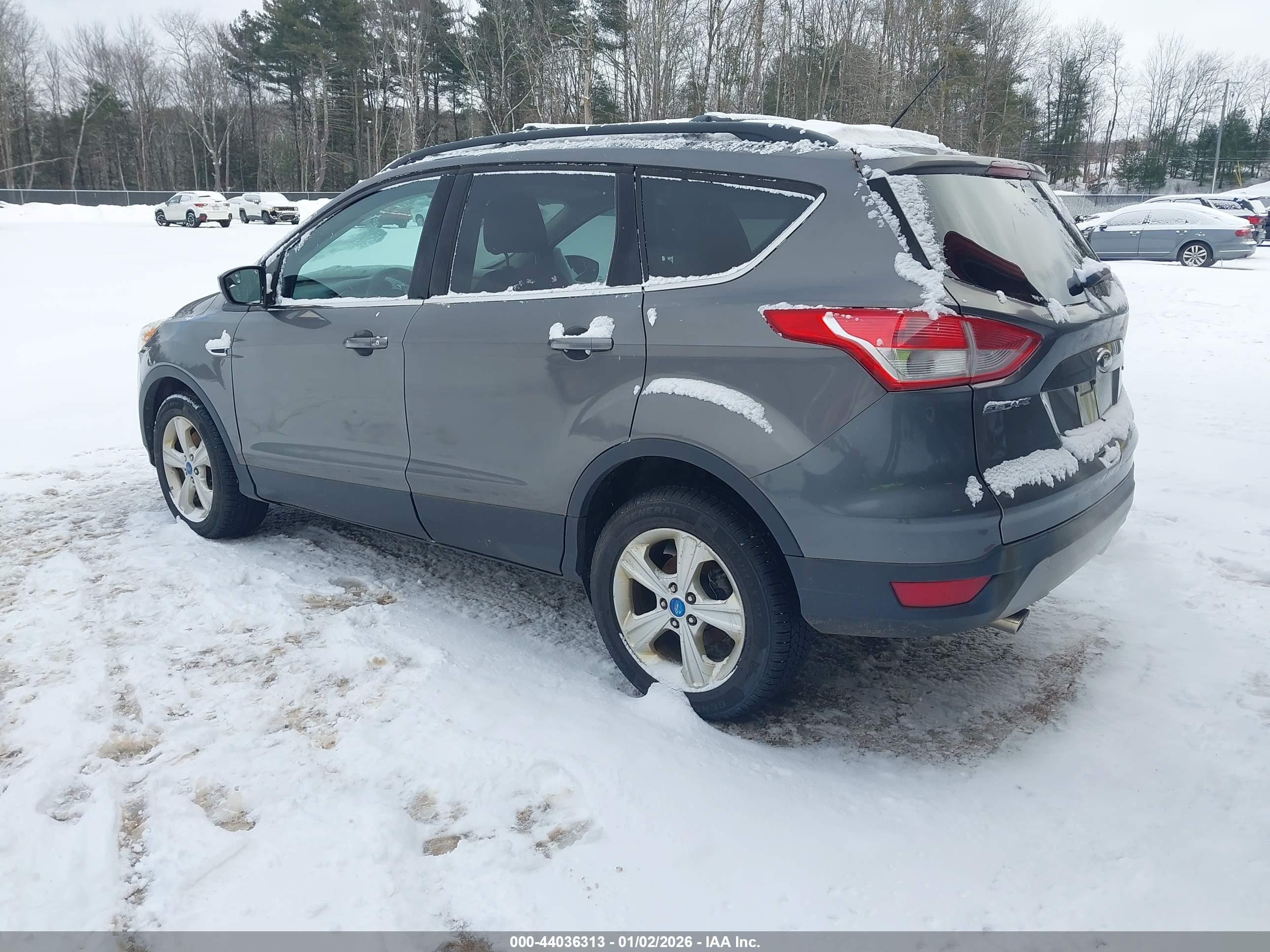 FORD ESCAPE image 3