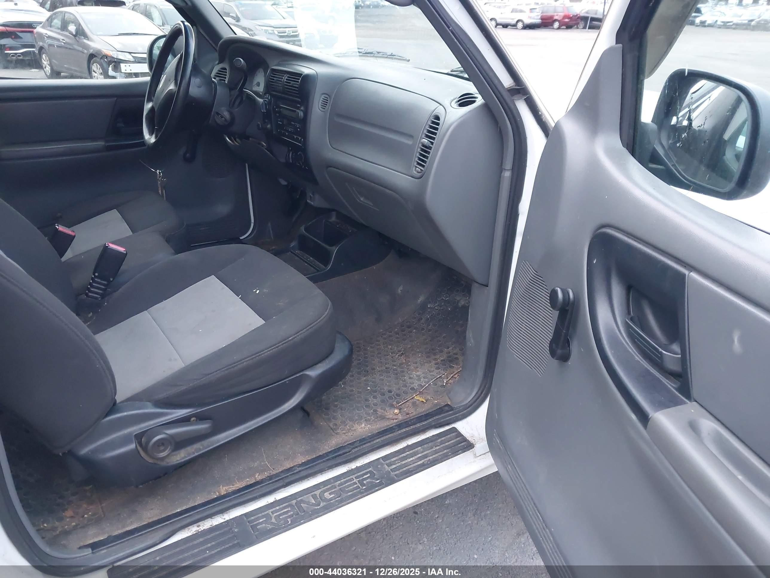 FORD RANGER image 5