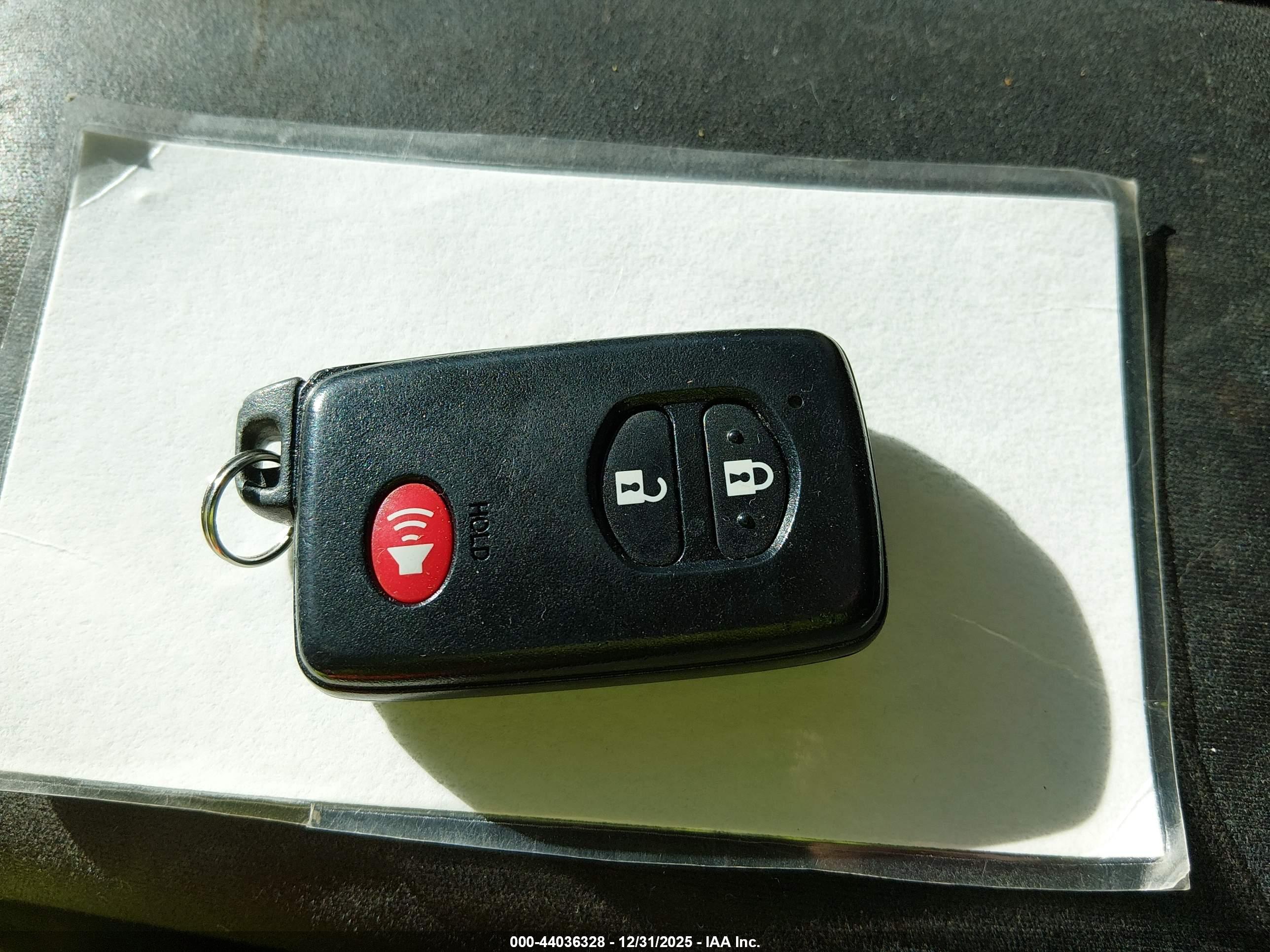 TOYOTA PRIUS image 11