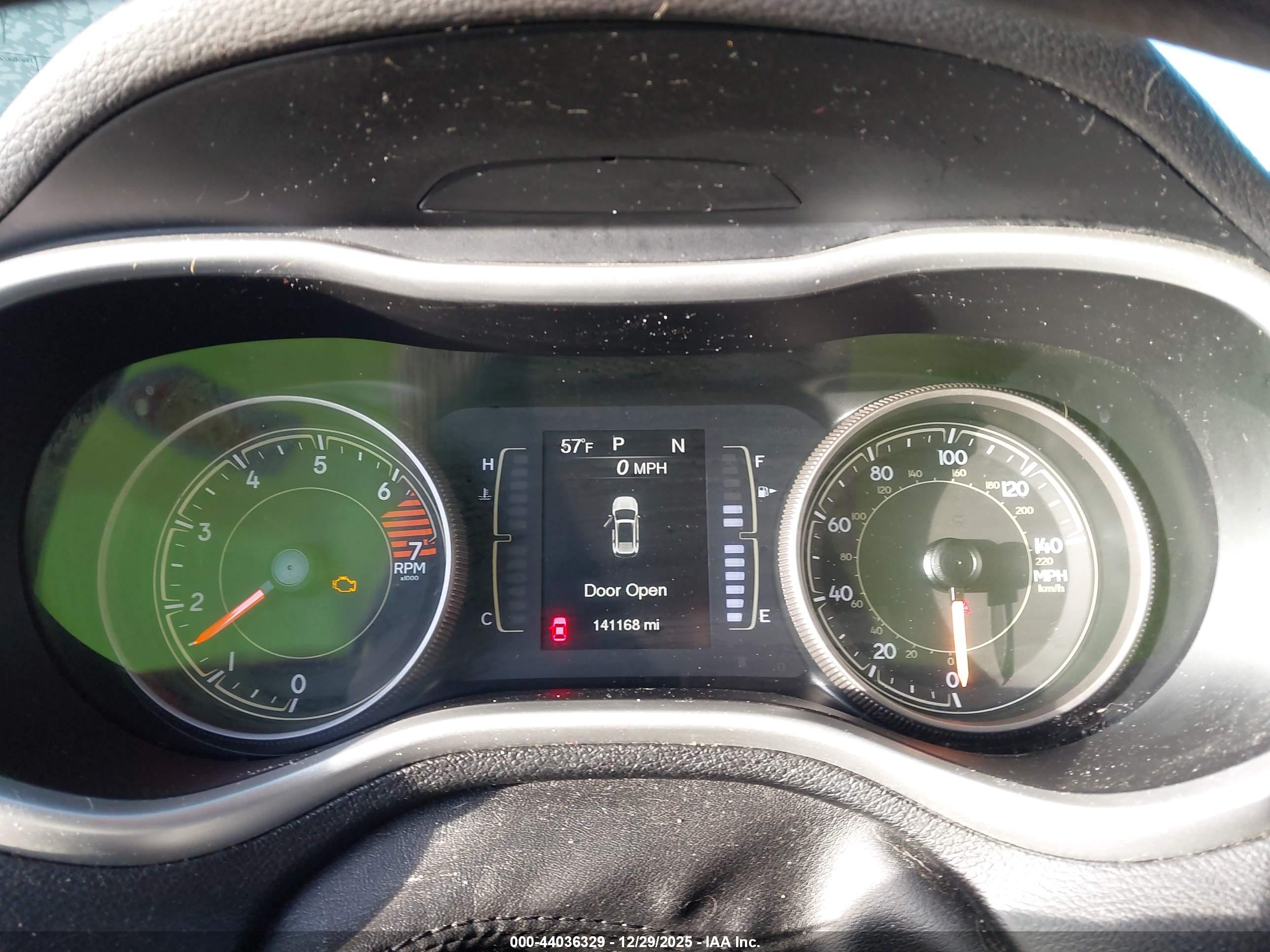 JEEP CHEROKEE image 7