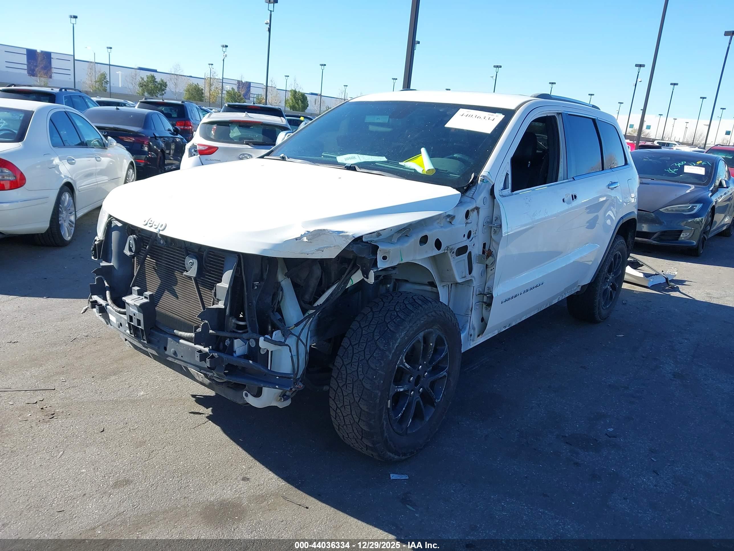 JEEP GRAND image 2