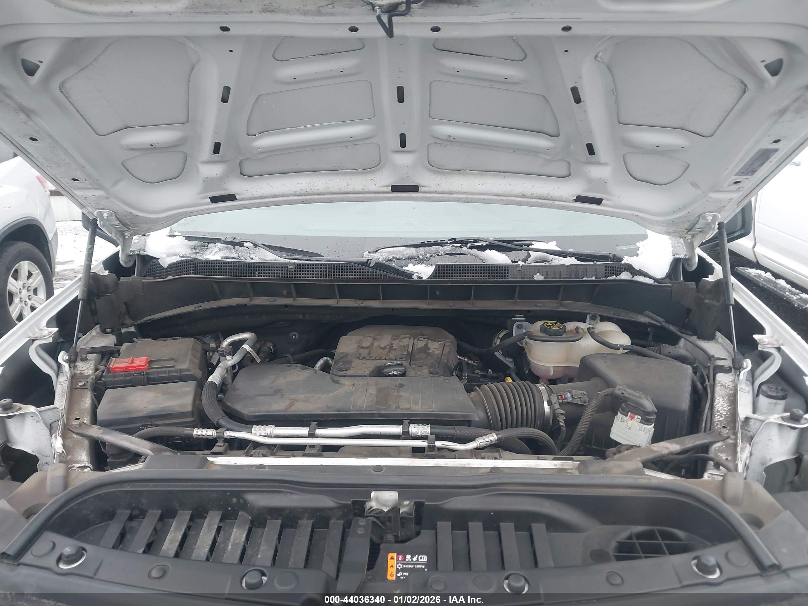 CHEVROLET SILVERADO image 10