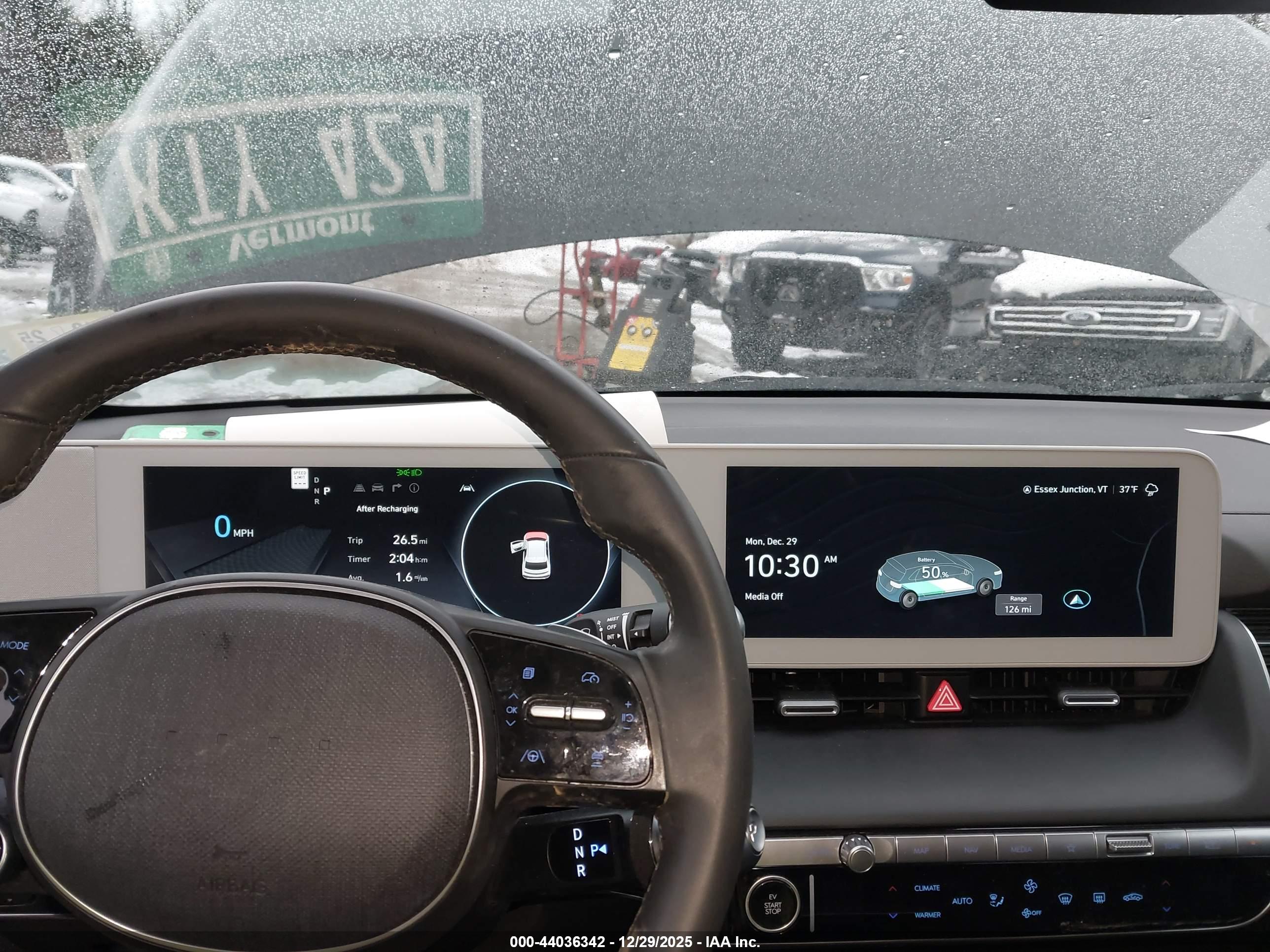 HYUNDAI IONIQ image 7