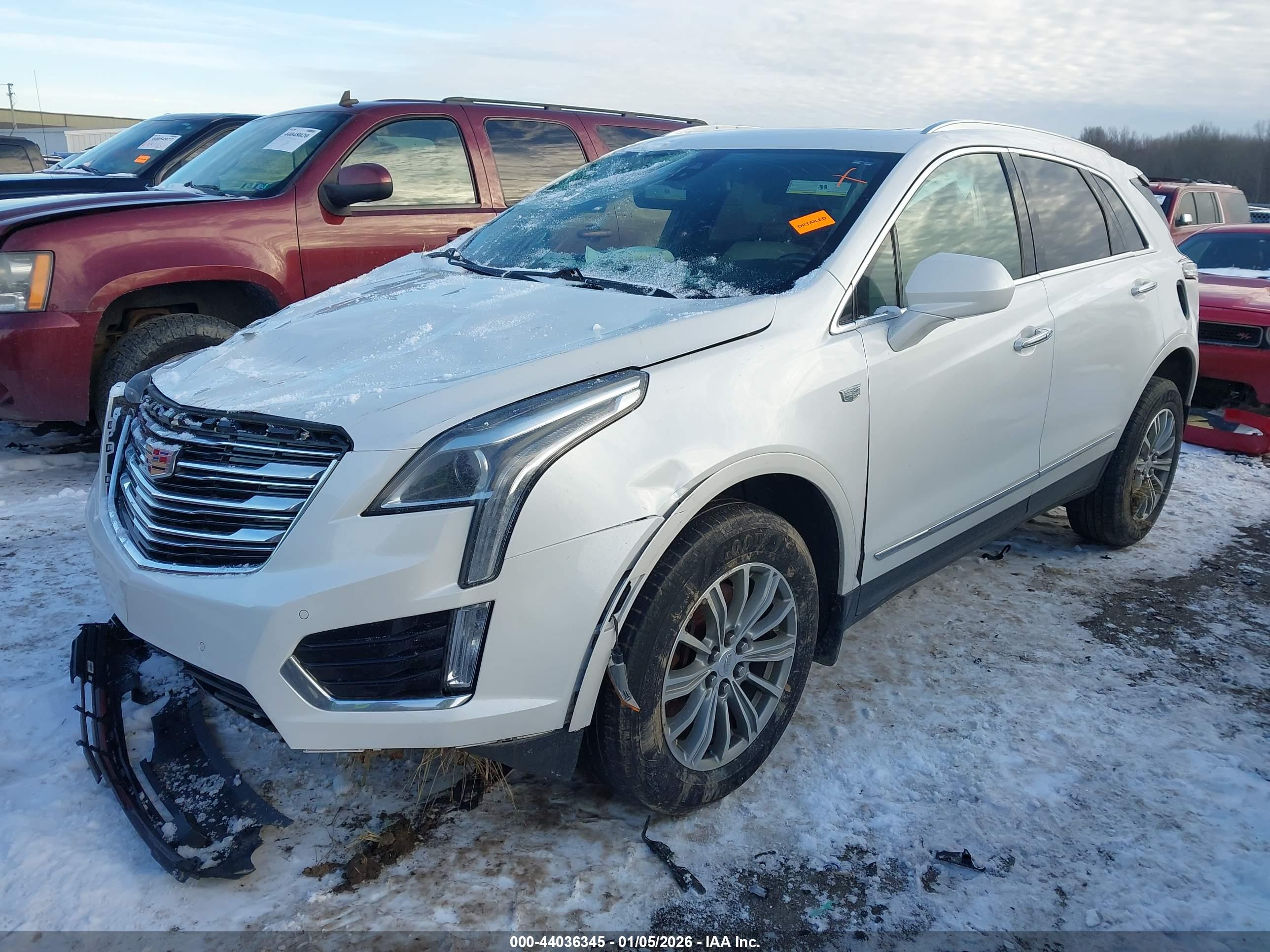 CADILLAC XT5 image 2