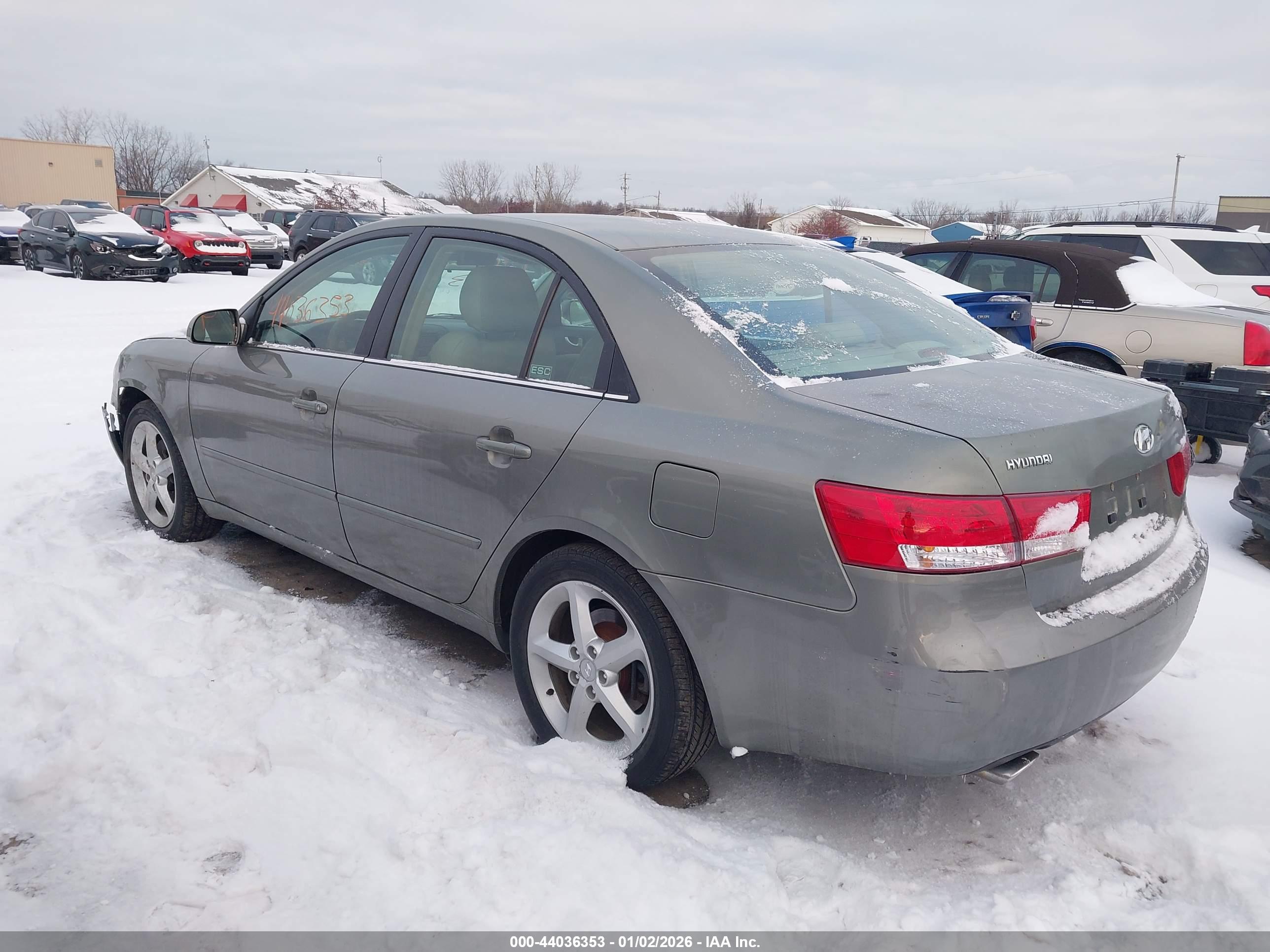 HYUNDAI SONATA image 3