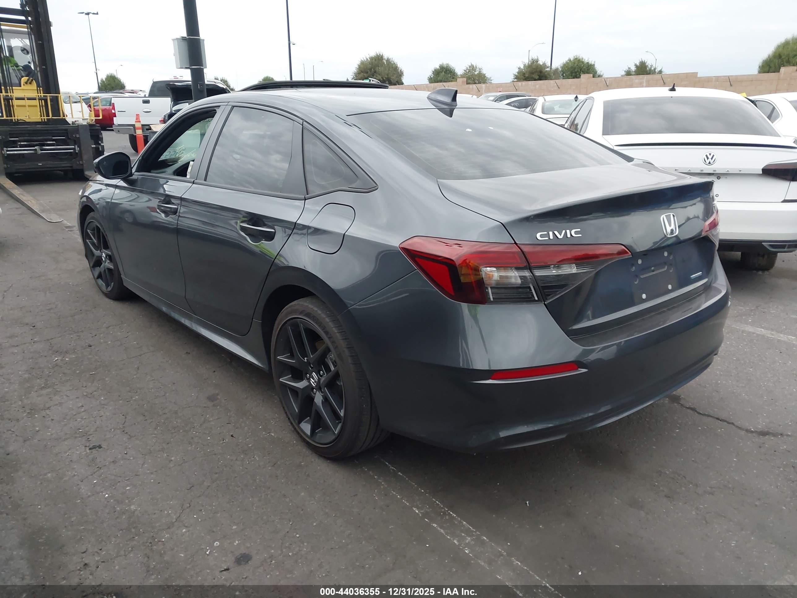 HONDA CIVIC image 3