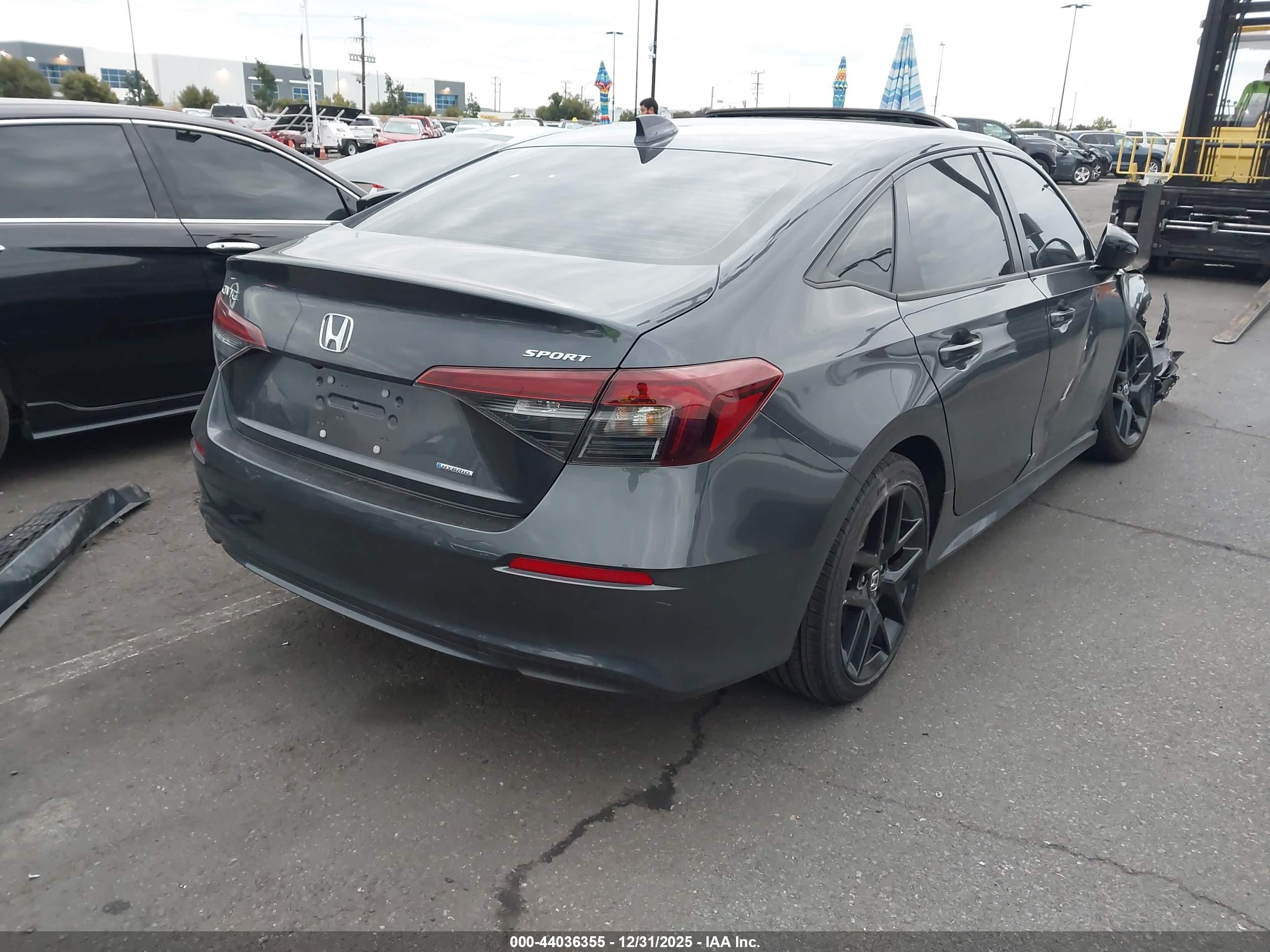 HONDA CIVIC image 4