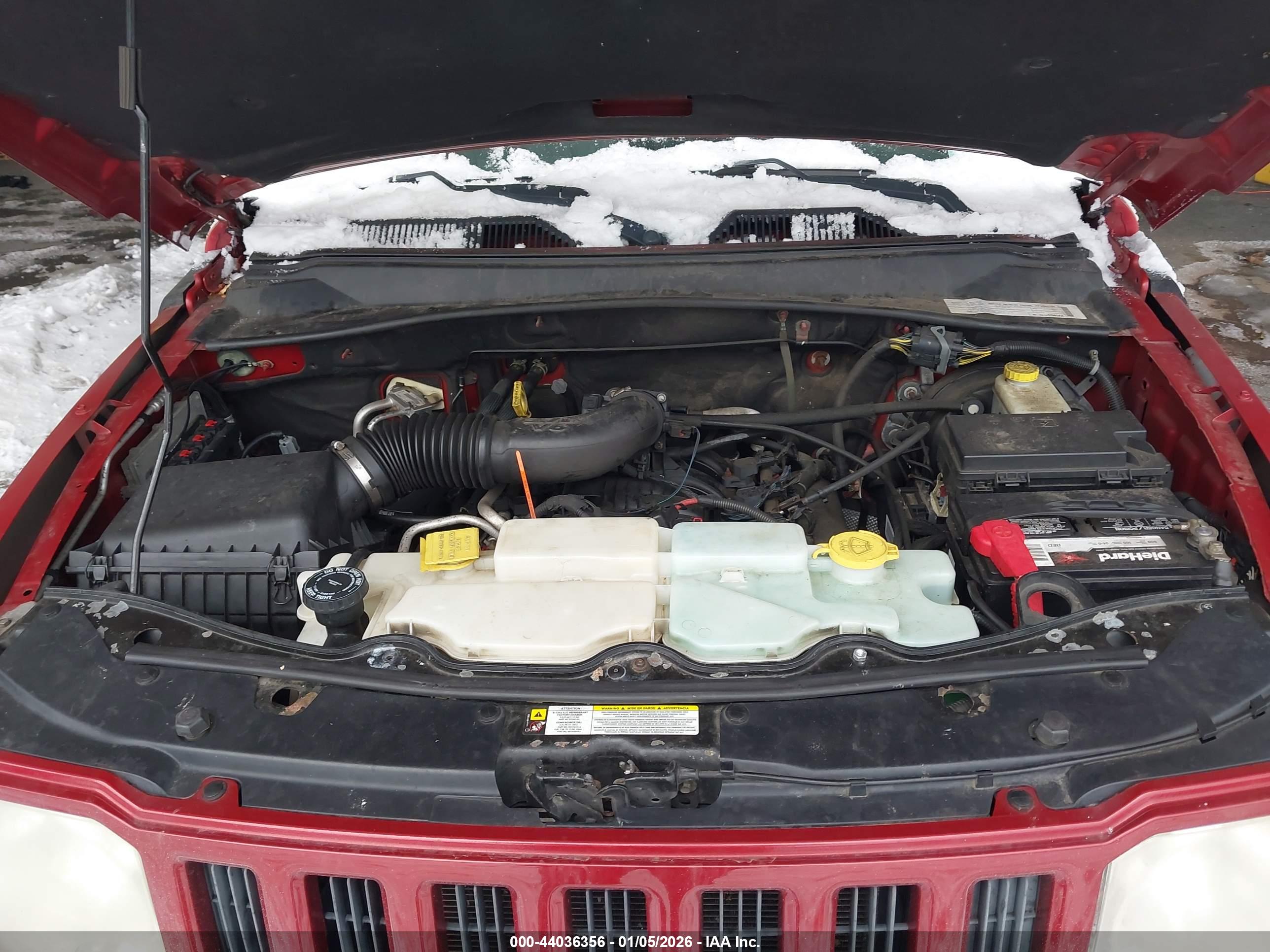 JEEP LIBERTY image 10
