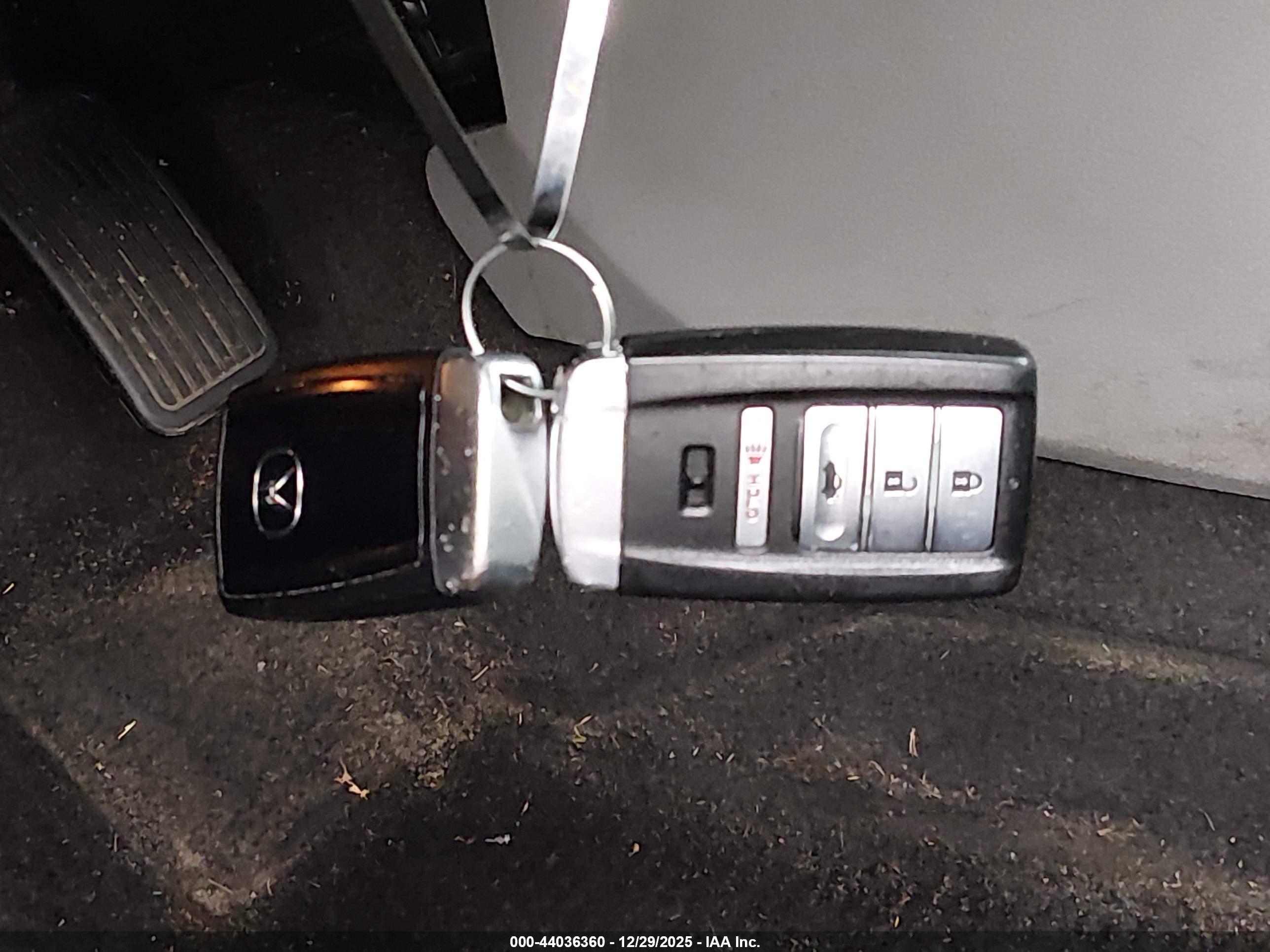 ACURA ILX image 11