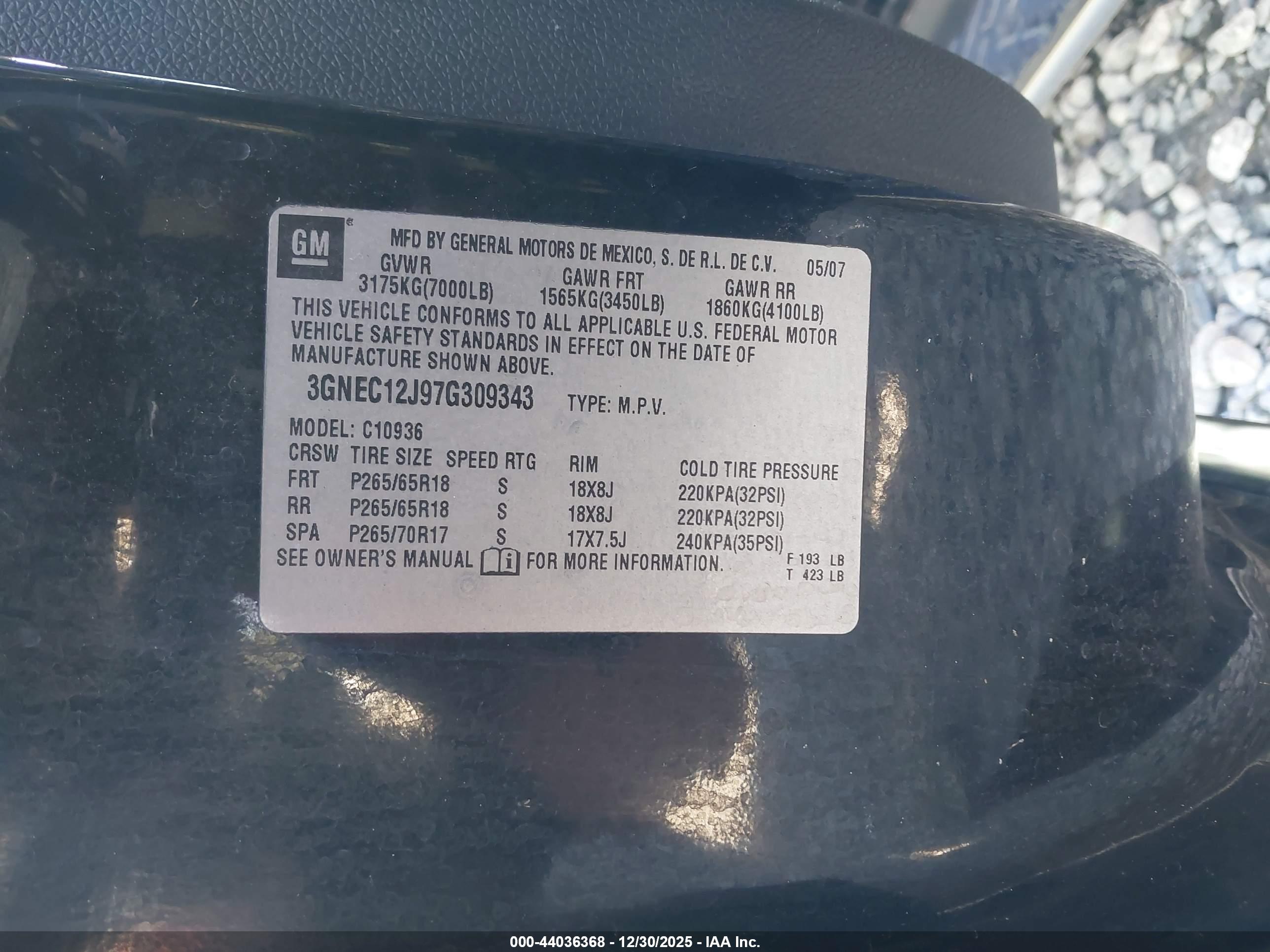 CHEVROLET AVALANCHE image 9
