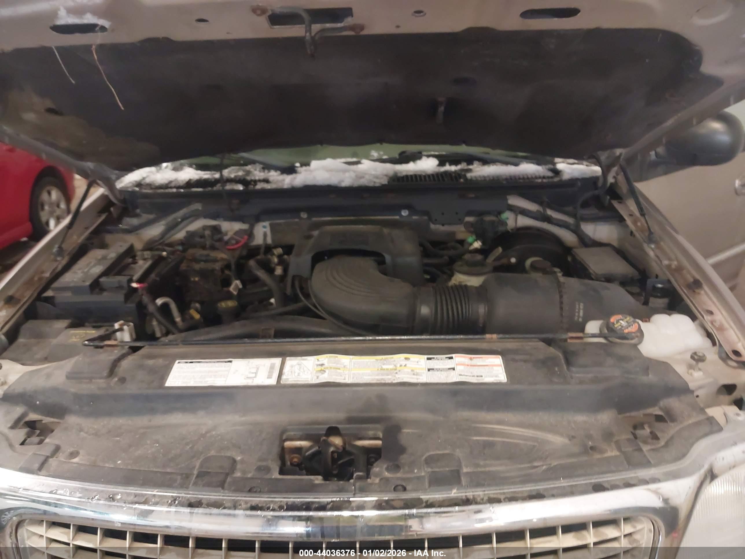 FORD EXPEDITION image 10