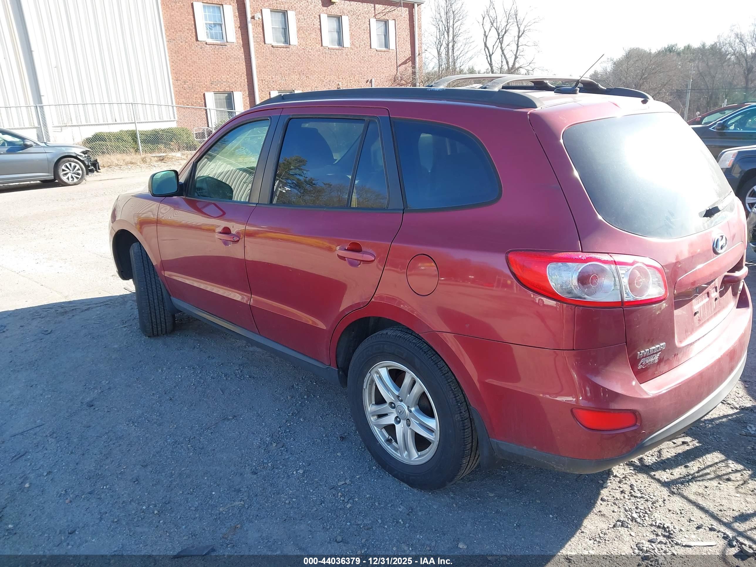 HYUNDAI SANTA image 3