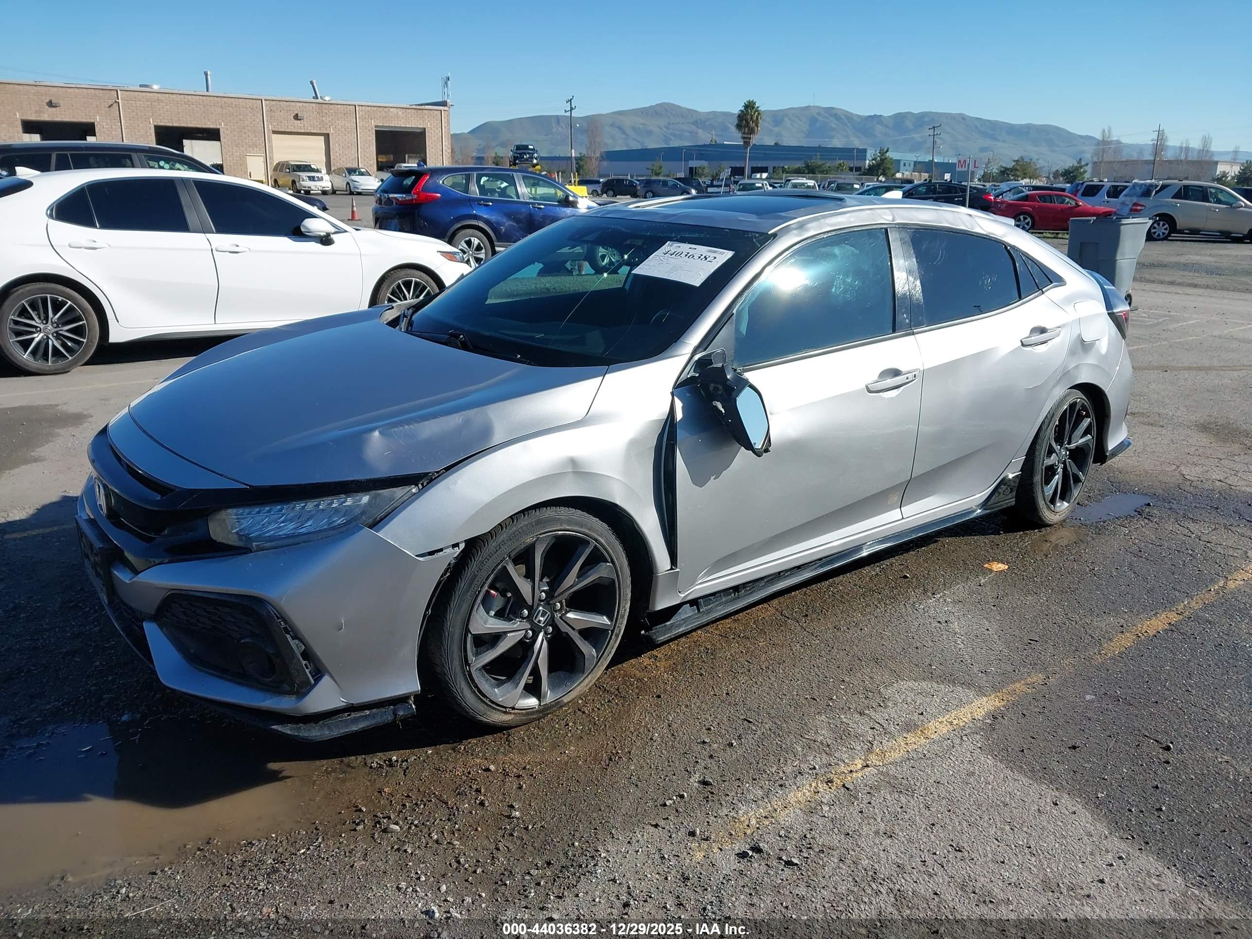 HONDA CIVIC image 2